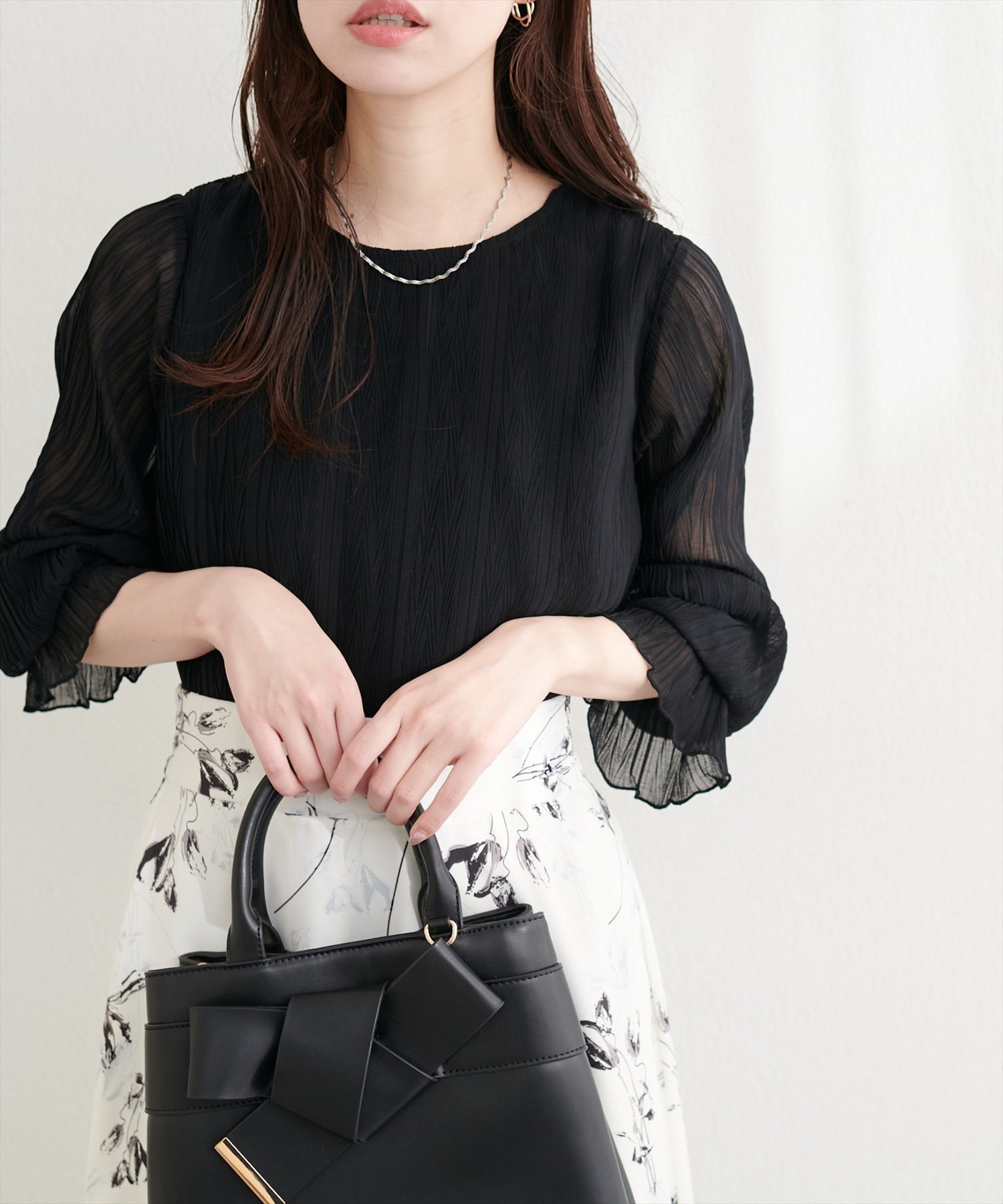 【ナチュラルクチュール/natural couture】のキャンディスリーブプリーツブラウス インテリア・キッズ・メンズ・レディースファッション・服の通販 founy(ファウニー) 　ファッション　Fashion　レディースファッション　Fashion for Women　トップス・カットソー　Cut & Sew Tops　シャツ・ブラウス・オフィスカジュアル　Elegant Blouses & Button-Ups　インナー　Innerwear　キャミソール　Camisole, Spaghetti Strap Top　キャミワンピース　Cami Dress, Slip Dress　シアー　Sheer, See-Through　シンプル　Simple, Minimal　タンク　Tank Top, Sleeveless Top　ベスト　Vest, Waistcoat　再入荷　Restock / Back in Stock　2026年　2026　2026春夏・S/S　Spring/Summer 2026 SS26　ブラック|ID: prp329100004984202 ipo3291000000037337629