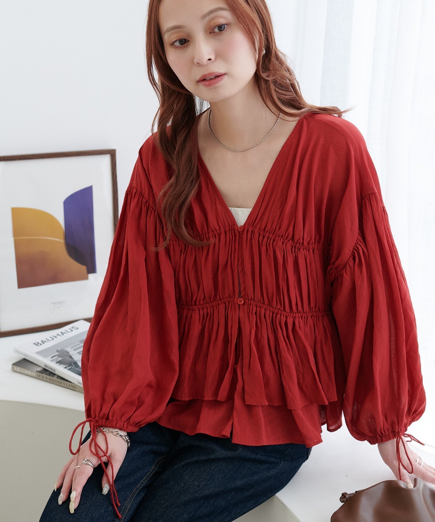 【ディスコート/Discoat】のボイルギャザー前開きブラウス インテリア・キッズ・メンズ・レディースファッション・服の通販 founy(ファウニー) 　ファッション　Fashion　レディースファッション　Fashion for Women　トップス・カットソー　Cut & Sew Tops　シャツ・ブラウス・オフィスカジュアル　Elegant Blouses & Button-Ups　おすすめ　Recommended / Our Picks　キャップ　Cap, Baseball Cap　キャミソール　Camisole, Spaghetti Strap Top　ギャザー　Gathered, Ruffled　スニーカー　Sneakers, Trainers　スラックス　Slacks, Dress Pants　タイトスカート　Pencil Skirt, Tight Skirt　ダウン　Down, Puffer　デコルテ　Décolleté, Neckline　デニム　Denim, Jeans Material　フェミニン　Feminine, Girly　フロント　Front, Front Design　リボン　Ribbon, Bow　吸水　Absorbent, Quick-Dry　定番　Standard, Basic Item　レッド|ID: prp329100004984233 ipo3291000000037400548