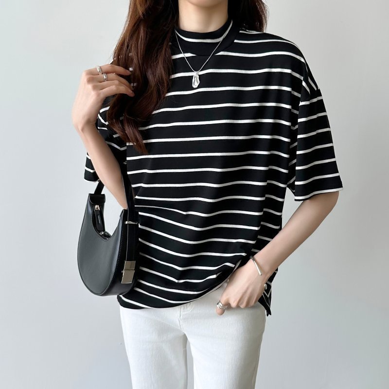 【ココモモ/COCOMOMO】のハイネックTシャツ 半袖カットソー コットンT トップス レディース インテリア・キッズ・メンズ・レディースファッション・服の通販 founy(ファウニー) 　ファッション　Fashion　レディースファッション　Fashion for Women　トップス・カットソー　Cut & Sew Tops　シャツ・ブラウス・オフィスカジュアル　Elegant Blouses & Button-Ups　ロングTシャツ・Tシャツ　Longline T-Shirts & Tees　カットソー・ベーシックTシャツ　Cut-and-Sewn Tops / Stretch Tees & Basics　イエロー　Yellow　春　Spring　カットソー　Cut and Sewn Top　吸水　Absorbent, Quick-Dry　シンプル　Simple, Minimal　ストレッチ　Stretch, Stretchy Fabric　デニム　Denim, Jeans Material　人気　Popular, Best Seller　ハイネック　High Neck, Mock Neck　パープル　Purple, Violet　ボーダー　Border, Stripe　半袖　Short Sleeve, Half Sleeve　モックネック　Mock Neck, Short Turtleneck　無地　Plain, Solid Color　ロング　Long, Long-Length　ワイド　Wide, Wide Fit　S/S・春夏　SS, Spring/Summer, Warm Season　おすすめ　Recommended / Our Picks　夏　Summer　旅行　Travel　エレガント 上品　Elegant　ビジネス 仕事 通勤　Business / Work / Commuting　ブラック・ボーダー|ID: prp329100004984271 ipo3291000000037338043