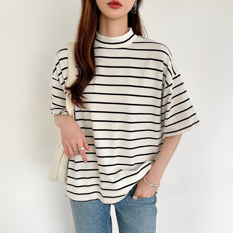 【ココモモ/COCOMOMO】のハイネックTシャツ 半袖カットソー コットンT トップス レディース インテリア・キッズ・メンズ・レディースファッション・服の通販 founy(ファウニー) 　ファッション　Fashion　レディースファッション　Fashion for Women　トップス・カットソー　Cut & Sew Tops　シャツ・ブラウス・オフィスカジュアル　Elegant Blouses & Button-Ups　ロングTシャツ・Tシャツ　Longline T-Shirts & Tees　カットソー・ベーシックTシャツ　Cut-and-Sewn Tops / Stretch Tees & Basics　イエロー　Yellow　春　Spring　カットソー　Cut and Sewn Top　吸水　Absorbent, Quick-Dry　シンプル　Simple, Minimal　ストレッチ　Stretch, Stretchy Fabric　デニム　Denim, Jeans Material　人気　Popular, Best Seller　ハイネック　High Neck, Mock Neck　パープル　Purple, Violet　ボーダー　Border, Stripe　半袖　Short Sleeve, Half Sleeve　モックネック　Mock Neck, Short Turtleneck　無地　Plain, Solid Color　ロング　Long, Long-Length　ワイド　Wide, Wide Fit　S/S・春夏　SS, Spring/Summer, Warm Season　おすすめ　Recommended / Our Picks　夏　Summer　旅行　Travel　エレガント 上品　Elegant　ビジネス 仕事 通勤　Business / Work / Commuting　ホワイト・ボーダー|ID: prp329100004984271 ipo3291000000037338049