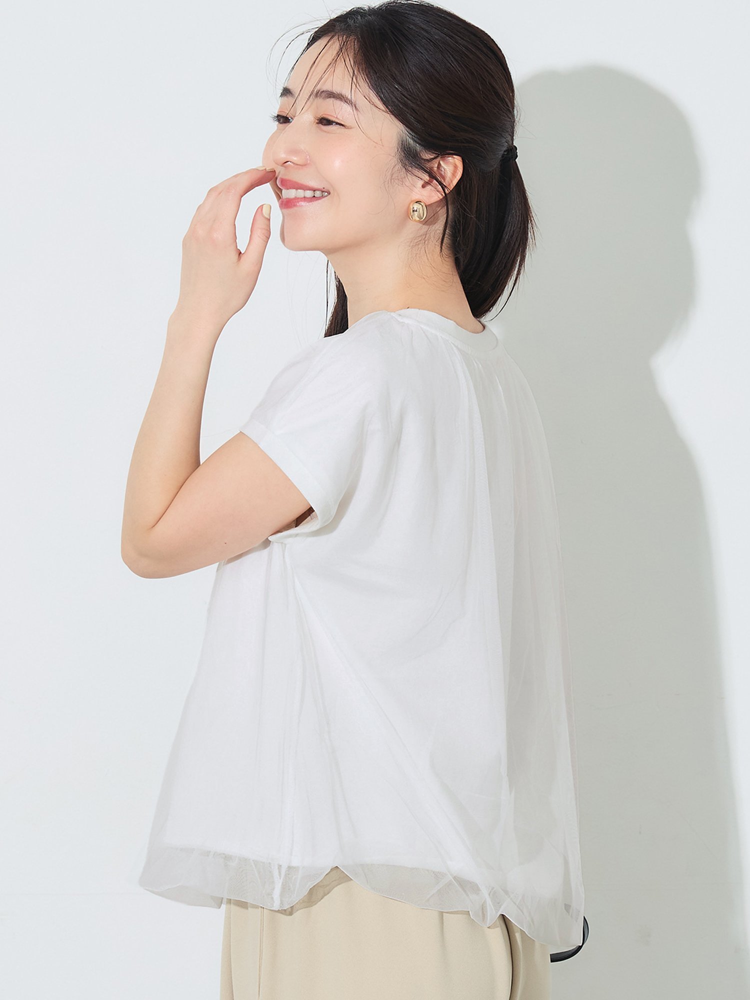 【コカ/COCA】のチュールドッキングT インテリア・キッズ・メンズ・レディースファッション・服の通販 founy(ファウニー) 　ファッション　Fashion　レディースファッション　Fashion for Women　春　Spring　カットソー　Cut and Sewn Top　シアー　Sheer, See-Through　スラックス　Slacks, Dress Pants　チュール　Tulip, Tulip Motif　デニム　Denim, Jeans Material　ドッキング　Docking, Mixed Material　ポケット　Pocket, Pocket Detail　半袖　Short Sleeve, Half Sleeve　ワイド　Wide, Wide Fit　夏　Summer　2026年　2026　2026春夏・S/S　Spring/Summer 2026 SS26　White|ID: prp329100004984301 ipo3291000000037338253