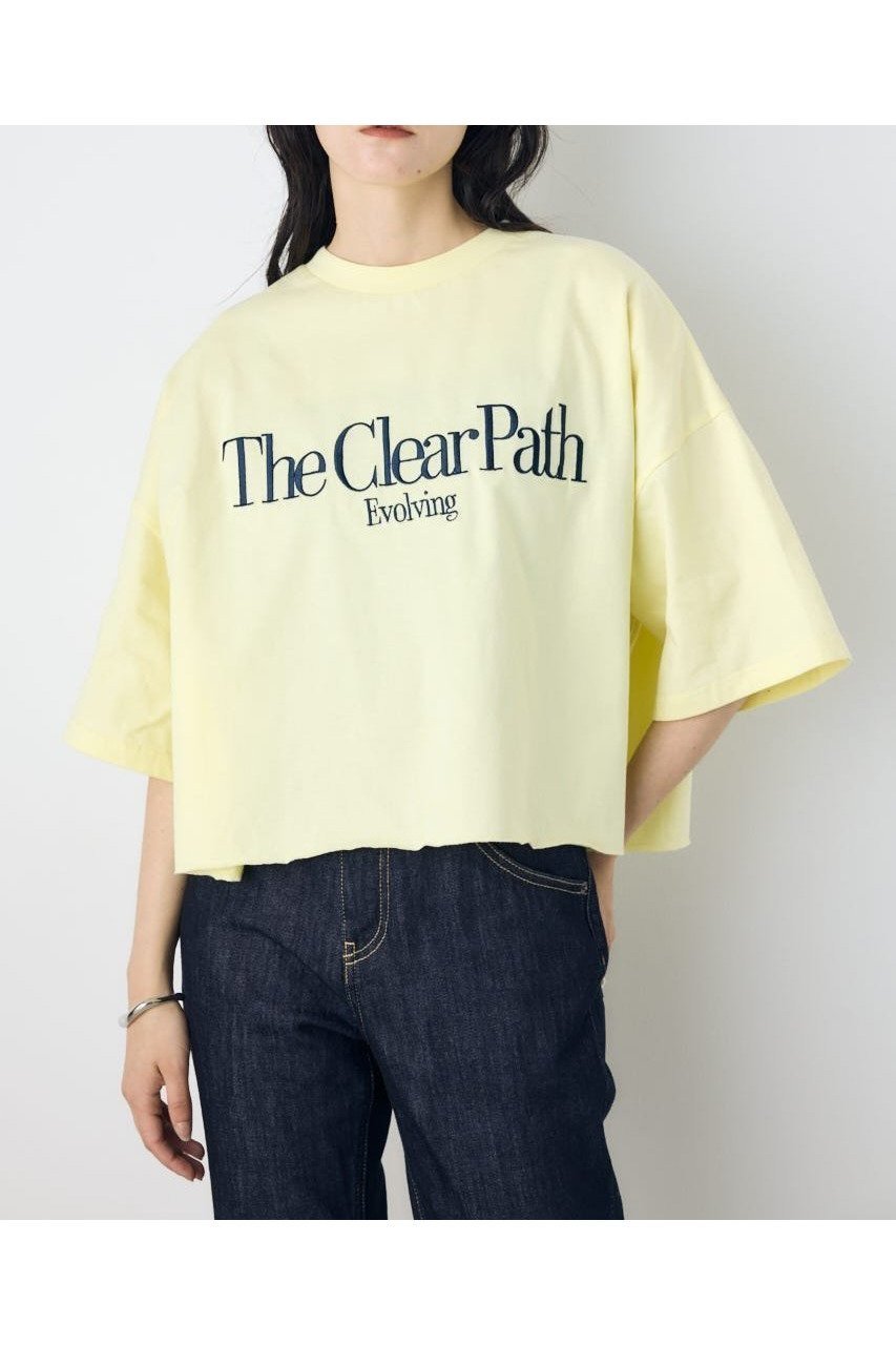 【アズール バイ マウジー/AZUL by moussy】の刺繍ロゴTシャツ インテリア・キッズ・メンズ・レディースファッション・服の通販 founy(ファウニー) 　ファッション　Fashion　レディースファッション　Fashion for Women　トップス・カットソー　Cut & Sew Tops　シャツ・ブラウス・オフィスカジュアル　Elegant Blouses & Button-Ups　ロングTシャツ・Tシャツ　Longline T-Shirts & Tees　インナー　Innerwear　カットソー　Cut and Sewn Top　カーゴパンツ　Cargo Pants, Utility Pants　シンプル　Simple, Minimal　ジャケット　Jacket, Outerwear　スラックス　Slacks, Dress Pants　デニム　Denim, Jeans Material　フロント　Front, Front Design　プリント　Print, Printed Pattern　リラックス　Relax, Relaxed Fit　おすすめ　Recommended / Our Picks　エレガント 上品　Elegant　L/YEL1|ID: prp329100004984326 ipo3291000000037338356
