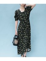 【フレイ アイディー/FRAY I.D】の【00サイズあり】フルーツプリントレーヨンワンピース 大人の最旬トレンドファッション＆コーディネート founy(ファウニー) ファッション Fashion レディースファッション Fashion for Women ワンピース Dresses インナー Innerwear カシュクール Wrap Design カラフル Colorful Design キャミソール Camisole, Spaghetti Strap Top スマート Smart, Elegant スリーブ Sleeve, Long Sleeve / Short Sleeve センター Center, Center Line チェリー Cherry, Cherry Pattern ドレープ Drape, Draping Fabric 人気 Popular, Best Seller パターン Pattern, Design Print フィット Fit, Slim Fit プリント Print, Printed Pattern リボン Ribbon, Bow 夏 Summer エレガント 上品 Elegant |ID:prp329100004984456