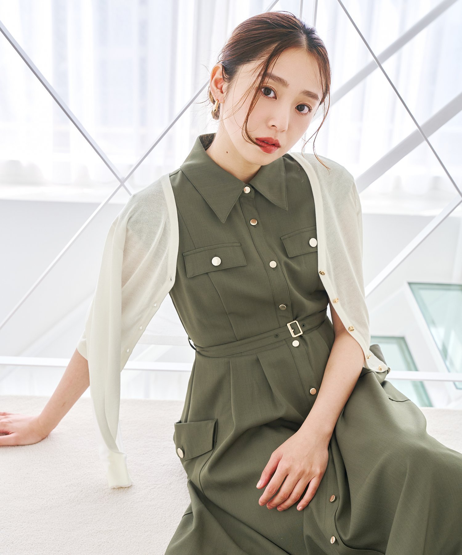 【ミッシュマッシュ/MISCH MASCH】の配色襟フレンチシャツワンピース MM627412 インテリア・キッズ・メンズ・レディースファッション・服の通販 founy(ファウニー) 　ファッション　Fashion　レディースファッション　Fashion for Women　ワンピース　Dresses　シャツワンピース / 1枚で着映えコーデ　Shirt Dresses　スリーブ　Sleeve, Long Sleeve / Short Sleeve　フレンチ　French, French Style　ポケット　Pocket, Pocket Detail　ワーク　Workwear, Utility Style　カーキ|ID: prp329100004984459 ipo3291000000037338902