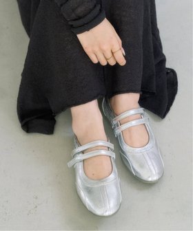【ル タロン/Le Talon】の《追加》Lメリージェーンスニーカー 大人の最旬トレンドファッション＆コーディネート founy(ファウニー) ファッション Fashion レディースファッション Fashion for Women コンビ Combo, Combination Style シューズ Shoes, Footwear シルバー Silver, Metallic Silver フォルム Silhouette, Form フラット Flat, Flat Shoes メッシュ Mesh, Net Fabric 軽量 Lightweight, Ultra Light |ID:prp329100004984491