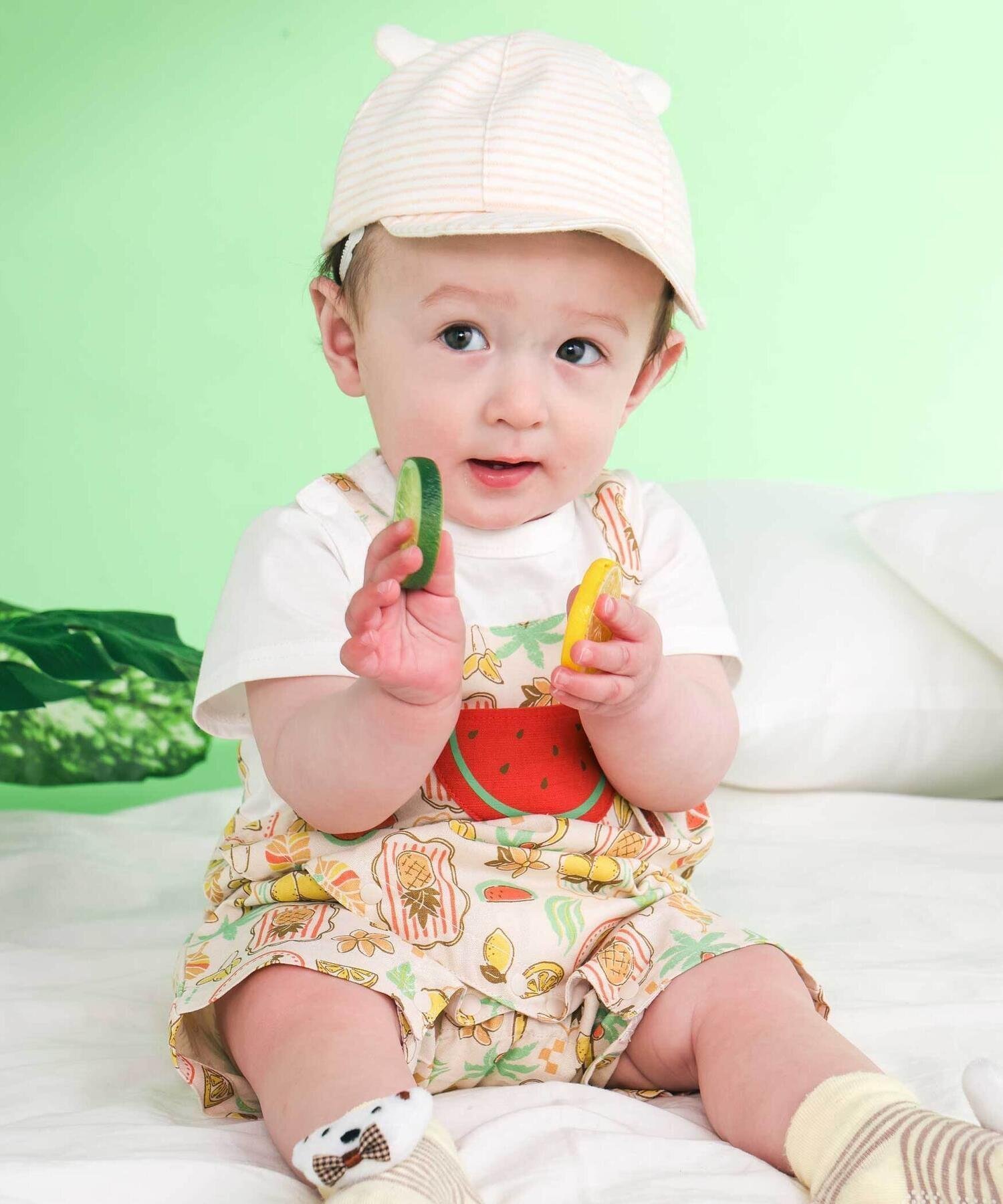 【ベベ オンライン ストア/BEBE ONLINE STORE / KIDS】の【お揃い】フルーツポケット付き総柄カバーオールベビー(60~80cm) 大人の最旬トレンドファッション＆コーディネート founy(ファウニー) 　ファッション　Fashion　キッズファッション　Fashion for Kids　イエロー　Yellow　春　Spring　コレクション　Collection, Seasonal Line　ショート　Short, Short Length　チェック　Check, Plaid, Tartan　フレンチ　French, French Style　ベビー　Baby, Babywear　ポケット　Pocket, Pocket Detail　半袖　Short Sleeve, Half Sleeve　モチーフ　Motif, Design Theme　リゾート　Resort, Vacation Style　レース　Lace, Lace Fabric　S/S・春夏　SS, Spring/Summer, Warm Season　夏　Summer　エレガント 上品　Elegant　2026年　2026　2026春夏・S/S　Spring/Summer 2026 SS26　 other-1|ID: prp329100004984550 ipo3291000000037339392