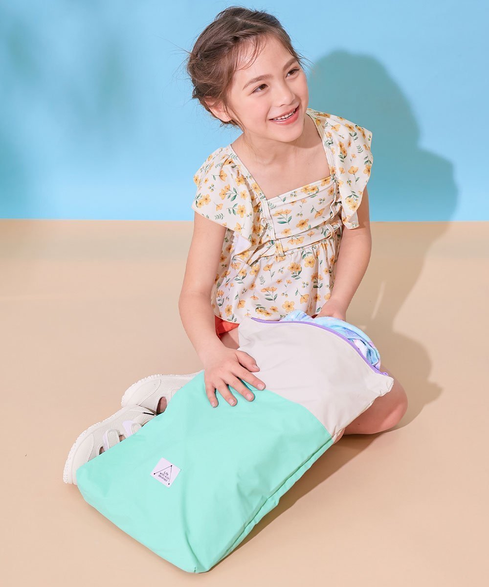 【デビロック/devirock / KIDS】のコンパクトになる バイカラー 防水ポーチ 子供服 キッズ 男の子 女の子 26SS インテリア・キッズ・メンズ・レディースファッション・服の通販 founy(ファウニー) 　ファッション　Fashion　キッズファッション　Fashion for Kids　コンパクト　Compact, Small Size　コーティング　Coating, Coated Finish　ポーチ　Pouch, Small Case　おすすめ　Recommended / Our Picks　2026年　2026　2026春夏・S/S　Spring/Summer 2026 SS26　006-ミント|ID: prp329100004984643 ipo3291000000037397956