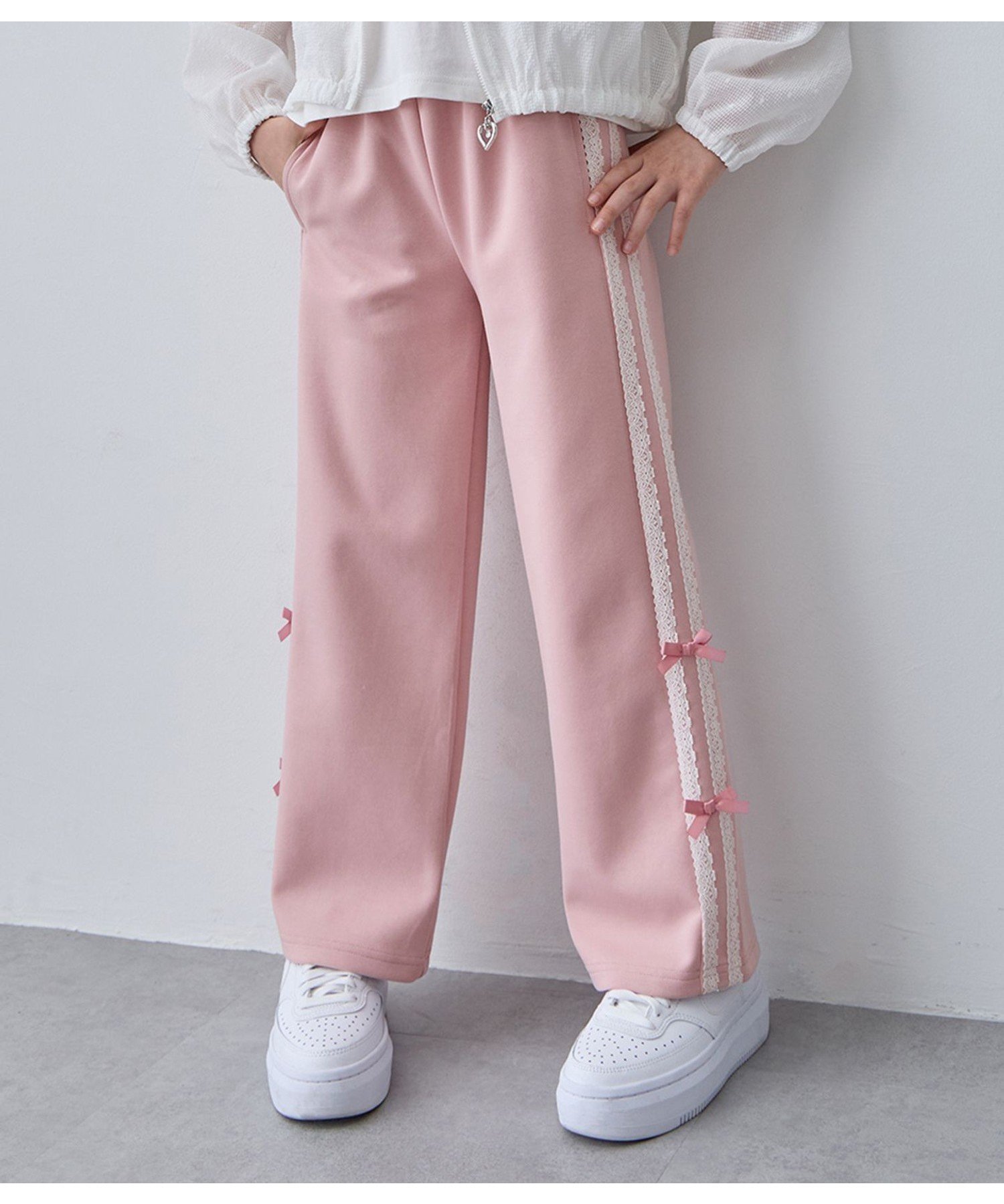【エニー/ANY / KIDS】の【洗濯機可能/速乾】ドライタッチ トラックパンツ インテリア・キッズ・メンズ・レディースファッション・服の通販 founy(ファウニー) 　ファッション　Fashion　キッズファッション　Fashion for Kids　ボトムス　Bottoms　ガーリー　Girly, Feminine Style　スポーティ　Sporty, Casual Athletic　トレンド　Trend, Trending Now　ポケット　Pocket, Pocket Detail　リボン　Ribbon, Bow　リラックス　Relax, Relaxed Fit　レース　Lace, Lace Fabric　ワイド　Wide, Wide Fit　ピンク[012]|ID: prp329100004984681 ipo3291000000037340226
