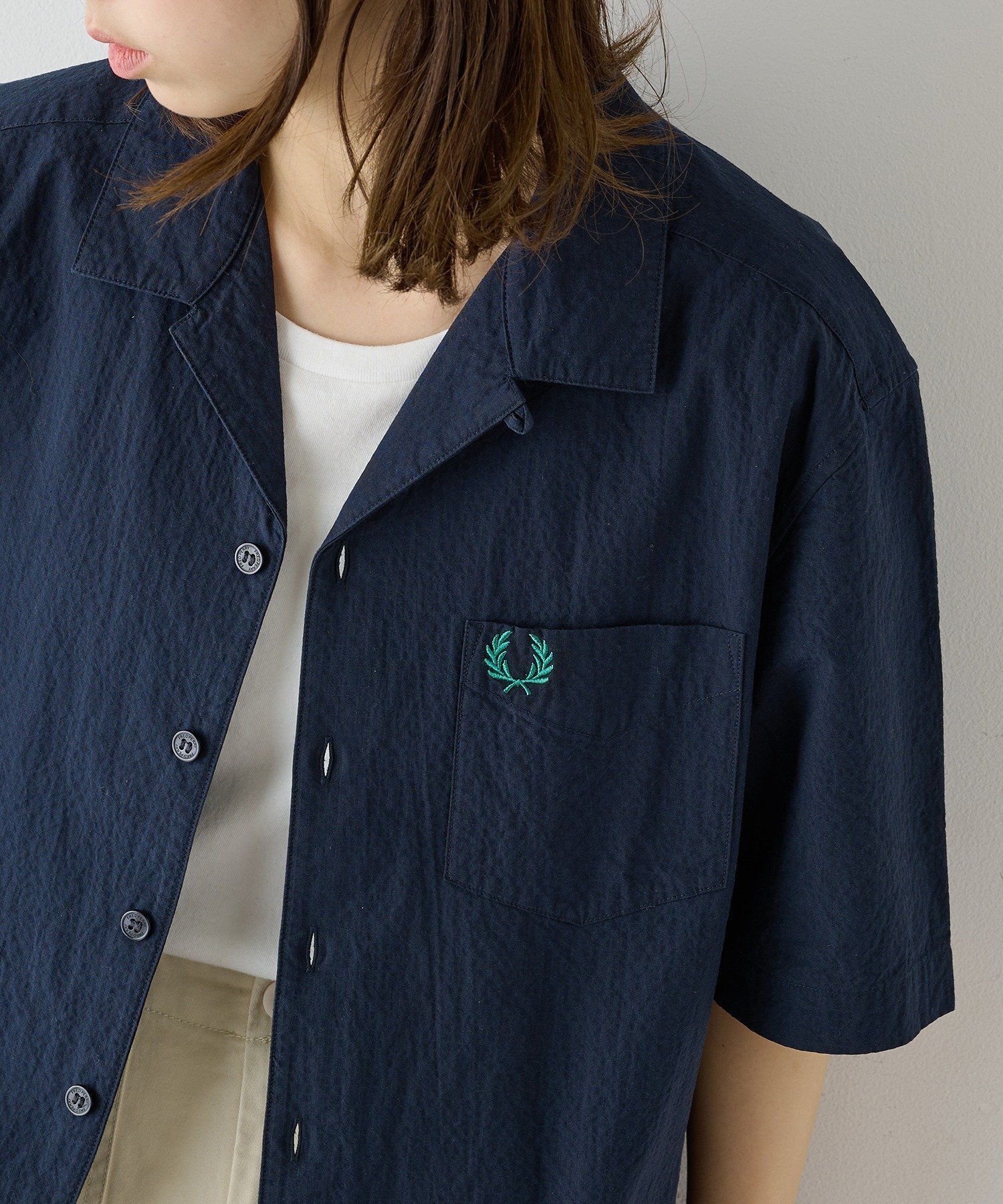 【カセットチャート/Cassette Chart】のFRED PERRY/SEERSUCKER REVERE COLLAR SHIRT フレッドペリー オープンカラーシャツ インテリア・キッズ・メンズ・レディースファッション・服の通販 founy(ファウニー) 　ファッション　Fashion　レディースファッション　Fashion for Women　トップス・カットソー　Cut & Sew Tops　シャツ・ブラウス・オフィスカジュアル　Elegant Blouses & Button-Ups　吸水　Absorbent, Quick-Dry　シンプル　Simple, Minimal　スマート　Smart, Elegant　トレンド　Trend, Trending Now　人気　Popular, Best Seller　ボックス　Boxy, Box Shape　ポロシャツ　Polo Shirt, Collared Tee　モッズコート　Mods Coat, Military Parka　リネン　Linen, Linen Fabric　再入荷　Restock / Back in Stock　夏　Summer　NVY|ID: prp329100004984724 ipo3291000000037340479