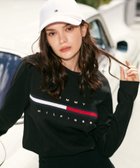【トミーヒルフィガー/TOMMY HILFIGER】の【オンライン限定】トミーヒルフィガーロゴロングスリーブTシャツ / TINO TEE 大人の最旬トレンドファッション＆コーディネート founy(ファウニー) ファッション Fashion レディースファッション Fashion for Women トップス・カットソー Cut & Sew Tops シャツ・ブラウス・オフィスカジュアル Elegant Blouses & Button-Ups ロングTシャツ・Tシャツ Longline T-Shirts & Tees アメリカン American Style インナー Innerwear クラシック Classic, Timeless Style デニム Denim, Jeans Material 人気 Popular, Best Seller 長袖 Long Sleeve, Full Sleeve ボトム Bottoms, Lower Wear モダン Modern, Contemporary モチーフ Motif, Design Theme リラックス Relax, Relaxed Fit ルーズ Loose, Oversized ゴルフ Golf thumbnail ブラックBDS|ID: prp329100004984789 ipo3291000000037340794