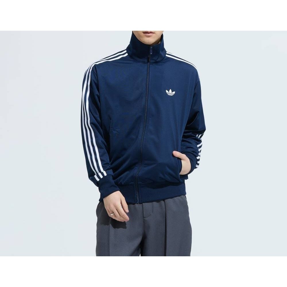 【アディダス/adidas / MEN】の【公式】アディダス adidas 返品可 Firebirdトラックジャケット インテリア・キッズ・メンズ・レディースファッション・服の通販 founy(ファウニー) 　ファッション　Fashion　メンズファッション　Fashion for Men　クラシック　Classic, Timeless Style　ジャケット　Jacket, Outerwear　ジーンズ　Jeans, Denim Pants　スタンド　Stand Collar, Upright Stand　スポーツ　Sports, Activewear　セットアップ　Set-Up, Coordinated Outfit　リラックス　Relax, Relaxed Fit　ブルー|ID: prp329100004984795 ipo3291000000037340821