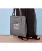 【シテン/CITEN】のパデッド クリア ロゴ トートバッグ 大人の最旬トレンドファッション＆コーディネート founy(ファウニー) ファッション Fashion レディースファッション Fashion for Women バッグ Bags 人気 Popular, Best Seller フィット Fit, Slim Fit プリント Print, Printed Pattern ポケット Pocket, Pocket Detail A/W・秋冬 Autumn/Winter ビジネス 仕事 通勤 Business / Work / Commuting thumbnail MD.GRAY|ID: prp329100004984823 ipo3291000000037340939