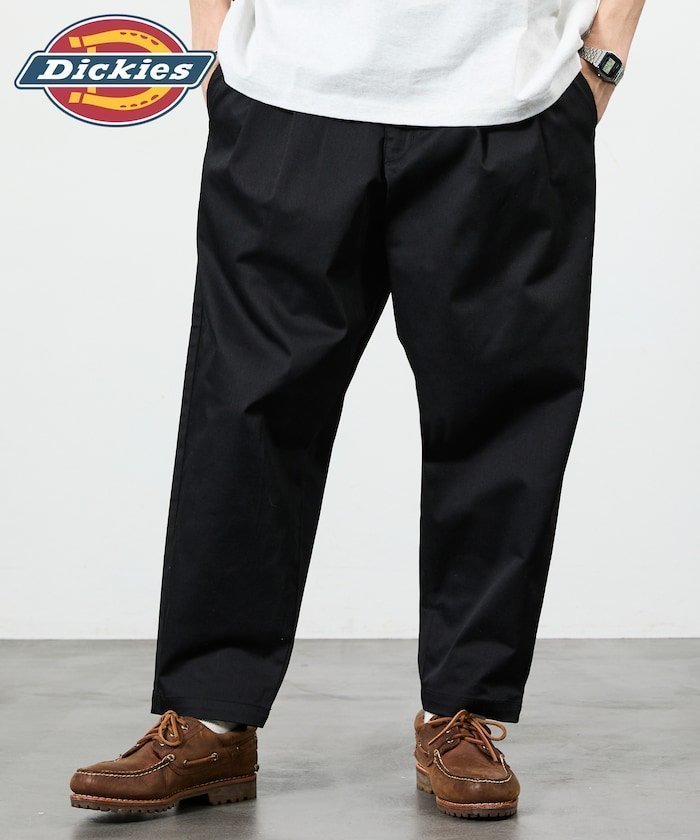 【フリークスストア/FREAK'S STORE】のDickies×FREAK S STORE ディッキーズ 別注 ワイドテーパードシルエット ツータック ワークパンツ 【限定展開】 インテリア・キッズ・メンズ・レディースファッション・服の通販 founy(ファウニー) 　ファッション　Fashion　メンズファッション　Fashion for Men　ボトムス　Bottoms　2026年　2026　2026春夏・S/S　Spring/Summer 2026 SS26　おすすめ　Recommended / Our Picks　シンプル　Simple, Minimal　スニーカー　Sneakers, Trainers　ツイル　Twist, Twisted Detail　デニム　Denim, Jeans Material　パーカー　Hoodie, Parka　ワイド　Wide, Wide Fit　ワーク　Workwear, Utility Style　人気　Popular, Best Seller　別注　Limited Edition, Custom Order　夏　Summer　S/S・春夏　SS, Spring/Summer, Warm Season　無地　Plain, Solid Color　ブラック|ID: prp329100004984832 ipo3291000000037340993
