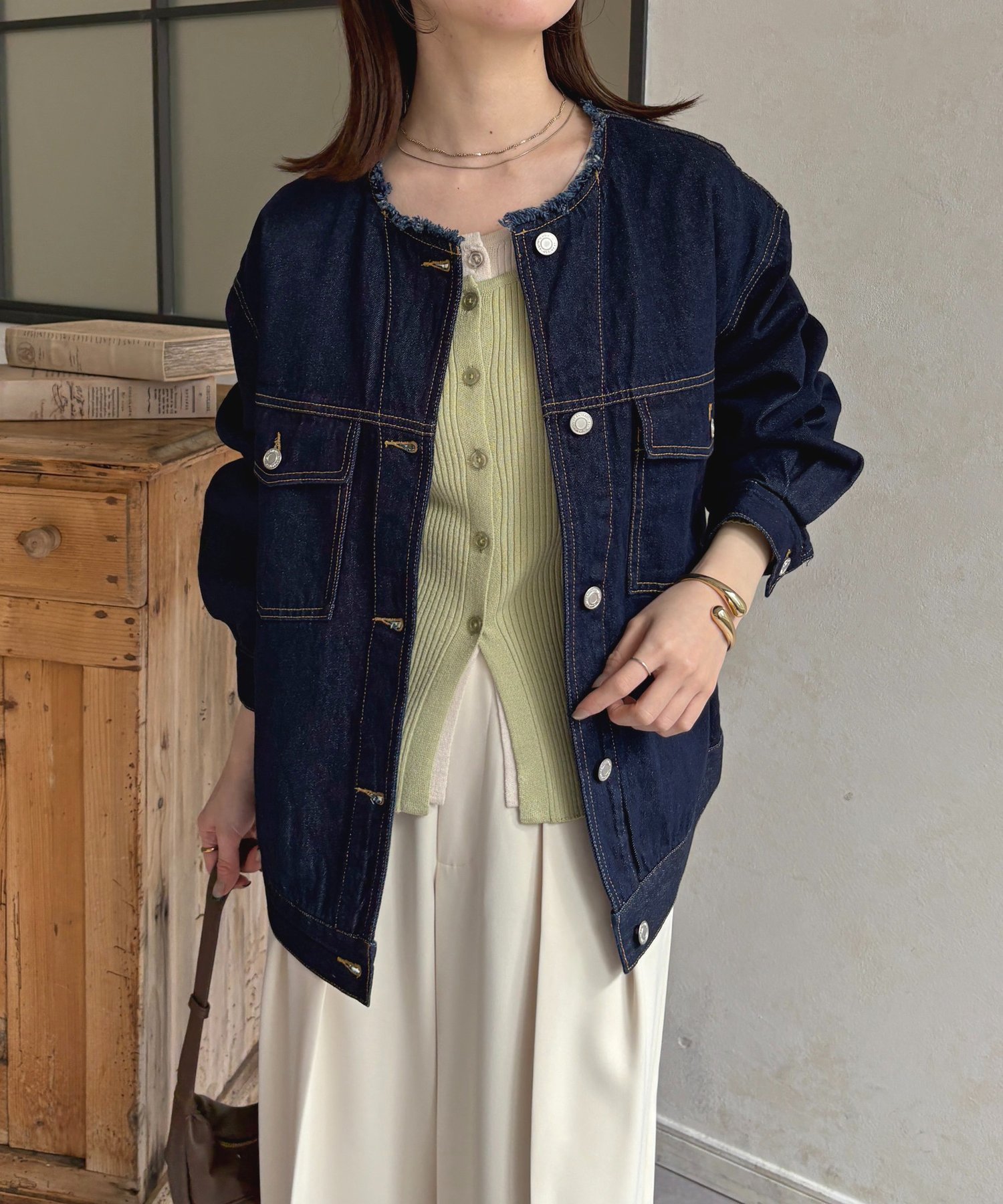 【ゼヴォン/Thevon】のノーカラーフリンジGジャン インテリア・キッズ・メンズ・レディースファッション・服の通販 founy(ファウニー) 　ファッション　Fashion　レディースファッション　Fashion for Women　アウター　Coat / Outerwear Collection　インナー　Innerwear　春　Spring　トレンド　Trend, Trending Now　定番　Standard, Basic Item　フェミニン　Feminine, Girly　フリンジ　Fringe, Tassel　プリーツ　Pleats, Pleated　再入荷　Restock / Back in Stock　おすすめ　Recommended / Our Picks　2026年　2026　2026春夏・S/S　Spring/Summer 2026 SS26　ネイビー|ID: prp329100004984899 ipo3291000000037341362