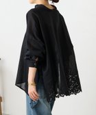 【ビアズリー/BEARDSLEY】の裾カットワークシャツ 大人の最旬トレンドファッション＆コーディネート founy(ファウニー) ファッション Fashion レディースファッション Fashion for Women トップス・カットソー Cut & Sew Tops シャツ・ブラウス・オフィスカジュアル Elegant Blouses & Button-Ups ショルダー Shoulder, Shoulder Strap スキッパー Skipper, Open Collar スリット Slit, Slit Detail チュニック Tunic, Long Top ドロップ Drop Shoulder, Dropped Style 再入荷 Restock / Back in Stock thumbnail ブラック|ID: prp329100004984934 ipo3291000000037341544