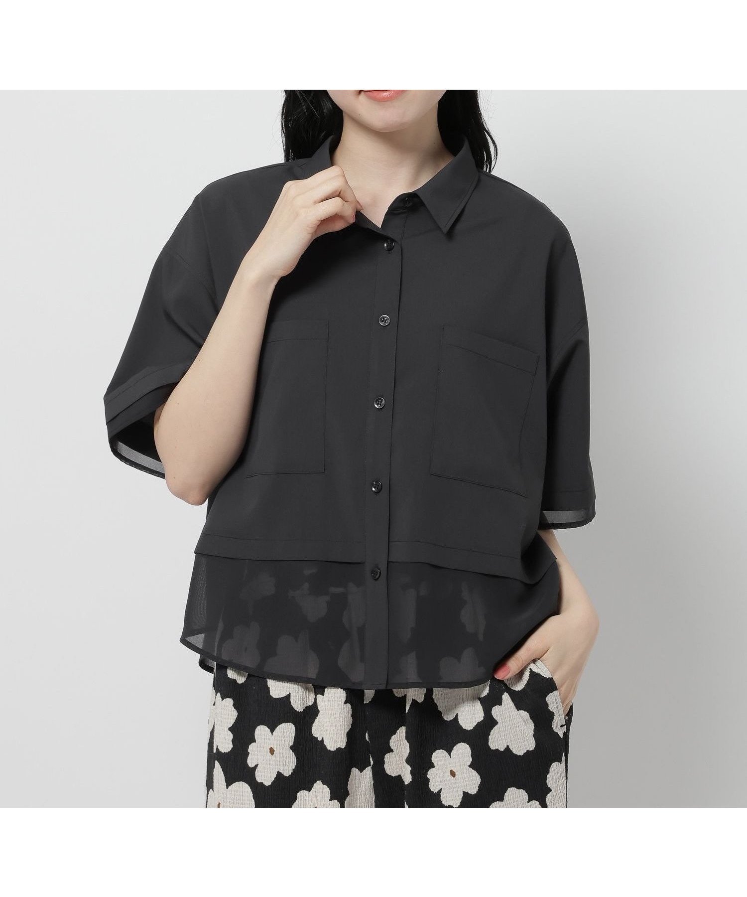 【ニコアンド/niko and】のコタットシアードッキングシャツ インテリア・キッズ・メンズ・レディースファッション・服の通販 founy(ファウニー) 　ファッション　Fashion　レディースファッション　Fashion for Women　トップス・カットソー　Cut & Sew Tops　シャツ・ブラウス・オフィスカジュアル　Elegant Blouses & Button-Ups　おすすめ　Recommended / Our Picks　シアー　Sheer, See-Through　シンプル　Simple, Minimal　スラックス　Slacks, Dress Pants　デニム　Denim, Jeans Material　ドッキング　Docking, Mixed Material　ベーシック　Basic, Essential　ポケット　Pocket, Pocket Detail　ビジネス 仕事 通勤　Business / Work / Commuting　半袖　Short Sleeve, Half Sleeve　ブラック|ID: prp329100004984956 ipo3291000000037341675