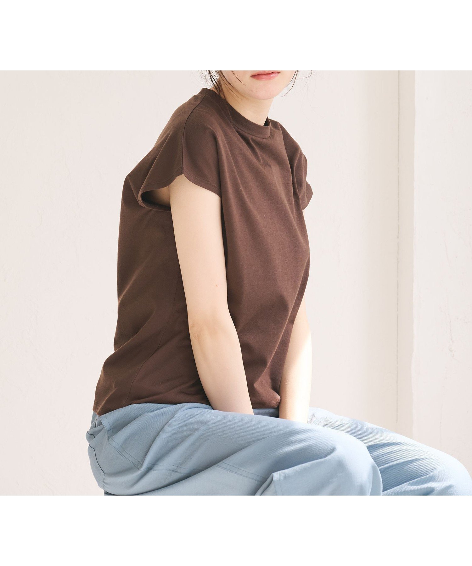 【ビューティ&ユース ユナイテッドアローズ/BEAUTY&YOUTH / UNITED ARROWS】のクルーネック フレンチスリーブ カットソー インテリア・キッズ・メンズ・レディースファッション・服の通販 founy(ファウニー) 　ファッション　Fashion　レディースファッション　Fashion for Women　トップス・カットソー　Cut & Sew Tops　カットソー・ベーシックTシャツ　Cut-and-Sewn Tops / Stretch Tees & Basics　カットソー　Cut and Sewn Top　キャミワンピース　Cami Dress, Slip Dress　シンプル　Simple, Minimal　スリーブ　Sleeve, Long Sleeve / Short Sleeve　トレンド　Trend, Trending Now　定番　Standard, Basic Item　フレンチ　French, French Style　ボトム　Bottoms, Lower Wear　おすすめ　Recommended / Our Picks　夏　Summer　エレガント 上品　Elegant　DK.BROWN|ID: prp329100004984962 ipo3291000000037341700