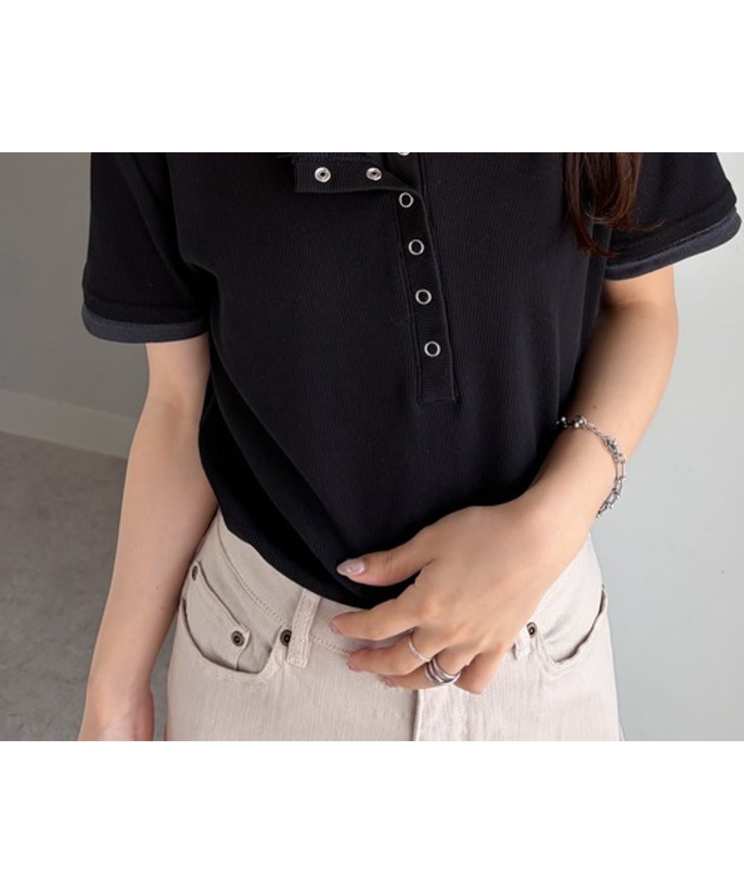 【ラナン/Ranan】のRanan/レイヤードヘンリーネックTシャツ インテリア・キッズ・メンズ・レディースファッション・服の通販 founy(ファウニー) 　ファッション　Fashion　レディースファッション　Fashion for Women　トップス・カットソー　Cut & Sew Tops　シャツ・ブラウス・オフィスカジュアル　Elegant Blouses & Button-Ups　ロングTシャツ・Tシャツ　Longline T-Shirts & Tees　インナー　Innerwear　スラックス　Slacks, Dress Pants　デニム　Denim, Jeans Material　ポケット　Pocket, Pocket Detail　半袖　Short Sleeve, Half Sleeve　ミドル　Middle Length, Mid Height　リラックス　Relax, Relaxed Fit　ワンポイント　One Point, Statement Accent　BLK|ID: prp329100004984996 ipo3291000000037341898