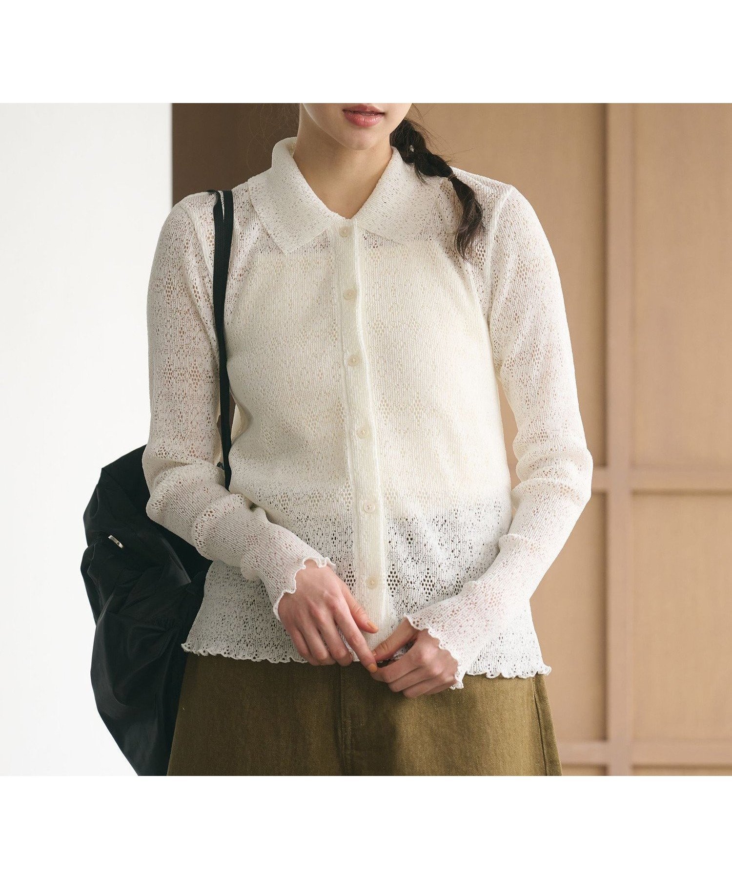 【ビューティ&ユース ユナイテッドアローズ/BEAUTY&YOUTH / UNITED ARROWS】のレースプリーツ シャツカーディガン ウォッシャブル インテリア・キッズ・メンズ・レディースファッション・服の通販 founy(ファウニー) 　ファッション　Fashion　レディースファッション　Fashion for Women　トップス・カットソー　Cut & Sew Tops　カーディガン・羽織り　Layered Style Cardigans　シャツ・ブラウス・オフィスカジュアル　Elegant Blouses & Button-Ups　ウォッシャブル　Machine Washable　春　Spring　カーディガン　Cardigan, Knitwear　定番　Standard, Basic Item　バランス　Balance, Style Balance　フェミニン　Feminine, Girly　フロント　Front, Front Design　プリーツ　Pleats, Pleated　ボトム　Bottoms, Lower Wear　羽織　Haori, Light Jacket　レース　Lace, Lace Fabric　ワイド　Wide, Wide Fit　S/S・春夏　SS, Spring/Summer, Warm Season　夏　Summer　OFF WHITE|ID: prp329100004985003 ipo3291000000037341930