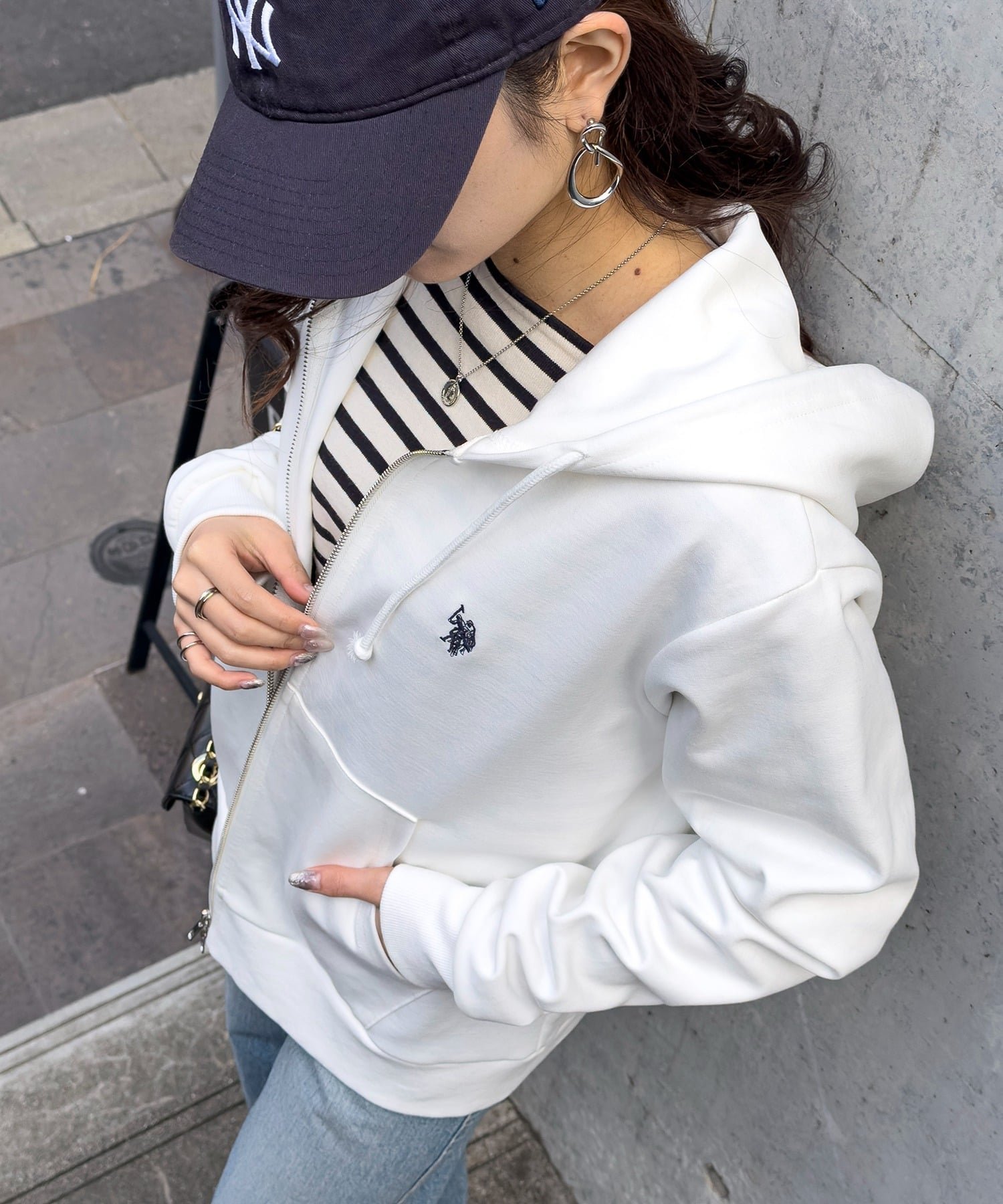 【セットアップセブン/SETUP7】のU.S. POLO ASSN./ワンポイントロゴ ダブルジップパーカー ポロ インテリア・キッズ・メンズ・レディースファッション・服の通販 founy(ファウニー) 　ファッション　Fashion　レディースファッション　Fashion for Women　トップス・カットソー　Cut & Sew Tops　レディースパーカー・カジュアルフーディー　Casual Hoodies & Sweatshirts　キャップ　Cap, Baseball Cap　ショート　Short, Short Length　シンプル　Simple, Minimal　スニーカー　Sneakers, Trainers　スポーツ　Sports, Activewear　スポーティ　Sporty, Casual Athletic　ダウン　Down, Puffer　デニム　Denim, Jeans Material　パーカー　Hoodie, Parka　フェイス　Face, Facial Design　リラックス　Relax, Relaxed Fit　ロング　Long, Long-Length　ワンポイント　One Point, Statement Accent　再入荷　Restock / Back in Stock　WHT|ID: prp329100004985045 ipo3291000000037342192