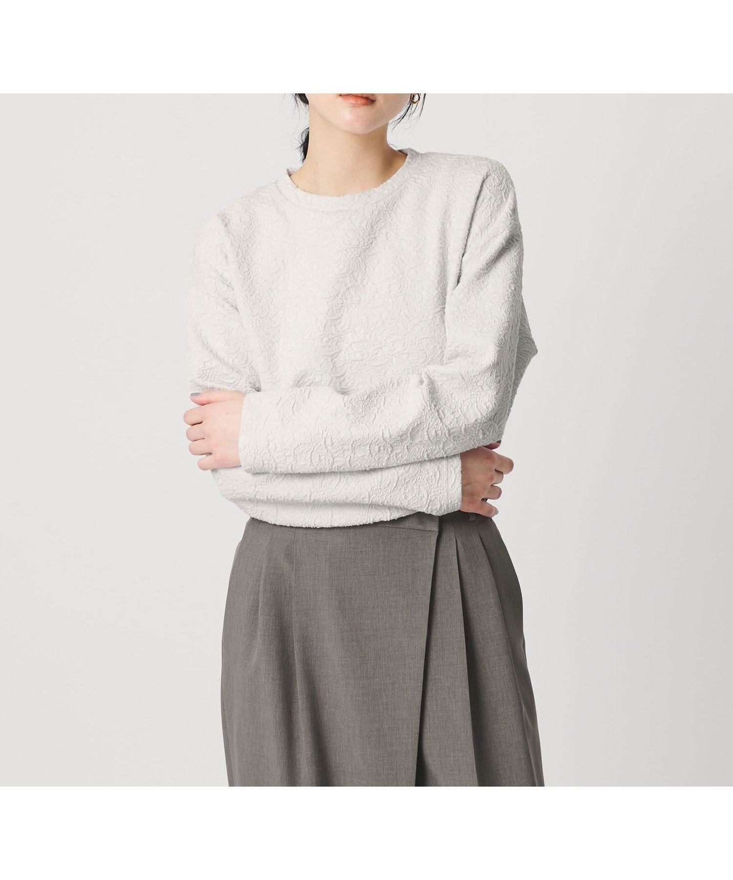 【ビューティ&ユース ユナイテッドアローズ/BEAUTY&YOUTH / UNITED ARROWS】のジャガード クルーネック プルオーバー インテリア・キッズ・メンズ・レディースファッション・服の通販 founy(ファウニー) 　ファッション　Fashion　レディースファッション　Fashion for Women　トップス・カットソー　Cut & Sew Tops　カジュアルプルオーバー・ニットトップス　Pullovers & Knit Tops / Casual Pullovers　カットソー　Cut and Sewn Top　スウェット / スエット　Sweatshirt, Sweatwear　フォルム　Silhouette, Form　ボトム　Bottoms, Lower Wear　モザイク　Mosaic, Geometric Pattern　リラックス　Relax, Relaxed Fit　レース　Lace, Lace Fabric　おすすめ　Recommended / Our Picks　エレガント 上品　Elegant　LT.GRAY|ID: prp329100004985065 ipo3291000000037342293