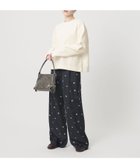 【ビューティ&ユース ユナイテッドアローズ/BEAUTY&YOUTH / UNITED ARROWS】のジャガード クルーネック プルオーバー 大人の最旬トレンドファッション＆コーディネート founy(ファウニー) ファッション Fashion レディースファッション Fashion for Women トップス・カットソー Cut & Sew Tops カジュアルプルオーバー・ニットトップス Pullovers & Knit Tops / Casual Pullovers カットソー Cut and Sewn Top スウェット / スエット Sweatshirt, Sweatwear フォルム Silhouette, Form ボトム Bottoms, Lower Wear モザイク Mosaic, Geometric Pattern リラックス Relax, Relaxed Fit レース Lace, Lace Fabric おすすめ Recommended / Our Picks エレガント 上品 Elegant thumbnail OFF WHITE|ID: prp329100004985065 ipo3291000000037342294