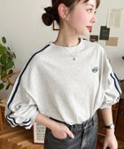 【モーメントプラス/moment+ / MEN】の綿100%天竺ワンポイント刺繍配色カラーライン入りロンT オートミール|ID: prp329100004985455 ipo3291000000037344872