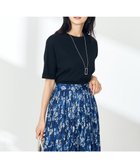 【アー ヴェー ヴェー/a.v.v】の【接触冷感/UVカット/コットン100%/10色展開】ロールアップハーフスリーブTシャツ 大人の最旬トレンドファッション＆コーディネート founy(ファウニー) ファッション Fashion レディースファッション Fashion for Women トップス・カットソー Cut & Sew Tops シャツ・ブラウス・オフィスカジュアル Elegant Blouses & Button-Ups ロングTシャツ・Tシャツ Longline T-Shirts & Tees インナー Innerwear カットソー Cut and Sewn Top ジャケット Jacket, Outerwear スカンツ Skants, Wide-Leg Culottes スリット Slit, Slit Detail ダウン Down, Puffer デニム Denim, Jeans Material 定番 Standard, Basic Item 人気 Popular, Best Seller ベーシック Basic, Essential ボトム Bottoms, Lower Wear 再入荷 Restock / Back in Stock 夏 Summer ビジネス 仕事 通勤 Business / Work / Commuting thumbnail ブラック|ID: prp329100004985465 ipo3291000000037344965