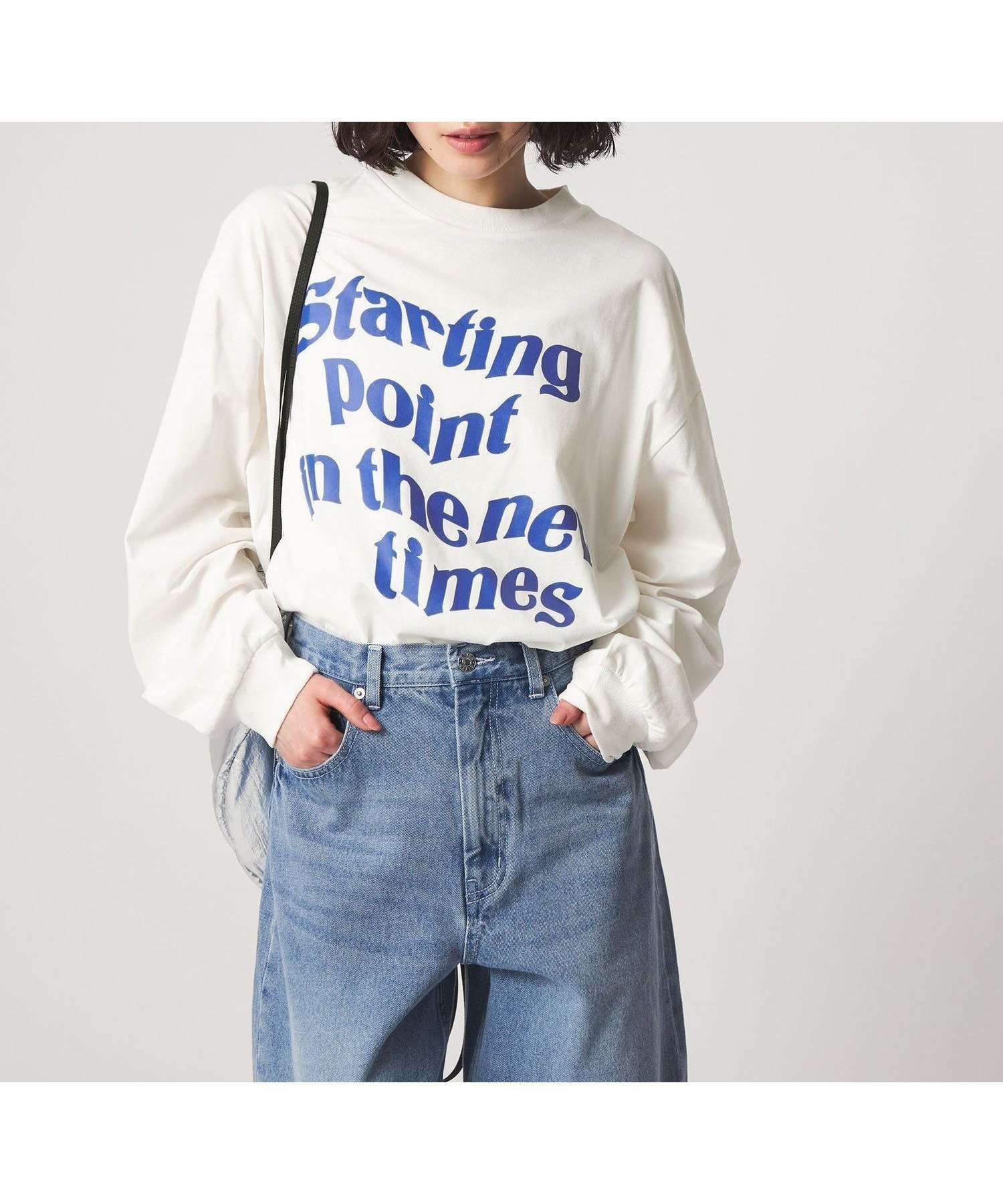 【シテン/CITEN】のCITEN ビッグロゴグラフィックロンT インテリア・キッズ・メンズ・レディースファッション・服の通販 founy(ファウニー) 　ファッション　Fashion　レディースファッション　Fashion for Women　トップス・カットソー　Cut & Sew Tops　ロングTシャツ・Tシャツ　Longline T-Shirts & Tees　インナー　Innerwear　カットソー　Cut and Sewn Top　グラフィック　Graphic, Graphic Design　シンプル　Simple, Minimal　ジャケット　Jacket, Outerwear　スラックス　Slacks, Dress Pants　デニム　Denim, Jeans Material　ビッグ　Big, Oversized　フィット　Fit, Slim Fit　フロント　Front, Front Design　ボトム　Bottoms, Lower Wear　WHITE|ID: prp329100004985469 ipo3291000000037344990