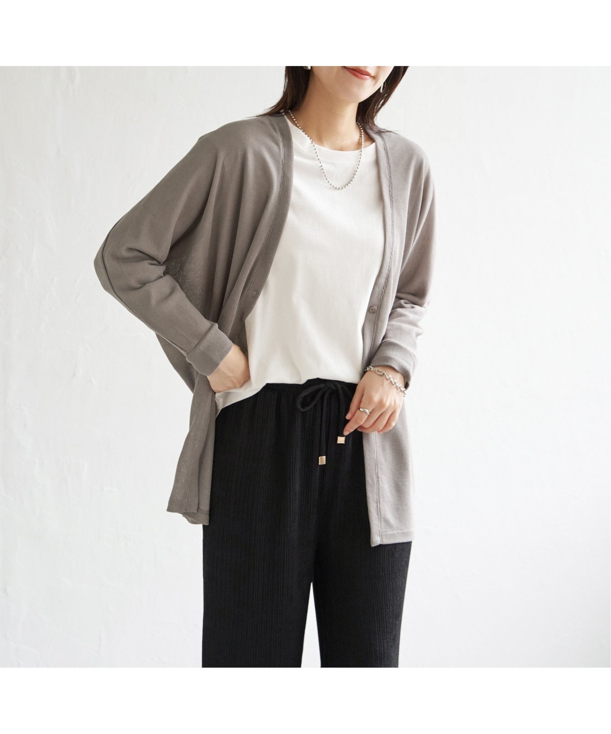 【イッカ/ikka】のシアーフライスドルマンカーディガン インテリア・キッズ・メンズ・レディースファッション・服の通販 founy(ファウニー) 　ファッション　Fashion　レディースファッション　Fashion for Women　トップス・カットソー　Cut & Sew Tops　カーディガン・羽織り　Layered Style Cardigans　カーディガン　Cardigan, Knitwear　トッパー　Topper, Light Cardigan　ニットソー　Knit-Sewn, Cut & Sew Knit　透かし　Cut-Out, Lacework　グレージュ|ID: prp329100004985472 ipo3291000000037345004
