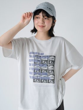 【エヘカソポ/ehka sopo】のフォトプリントオーバーシルエットTシャツ 大人の最旬トレンドファッション＆コーディネート founy(ファウニー) ファッション Fashion レディースファッション Fashion for Women トップス・カットソー Cut & Sew Tops シャツ・ブラウス・オフィスカジュアル Elegant Blouses & Button-Ups ロングTシャツ・Tシャツ Longline T-Shirts & Tees グラフィック Graphic, Graphic Design プリント Print, Printed Pattern リラックス Relax, Relaxed Fit |ID:prp329100004985475