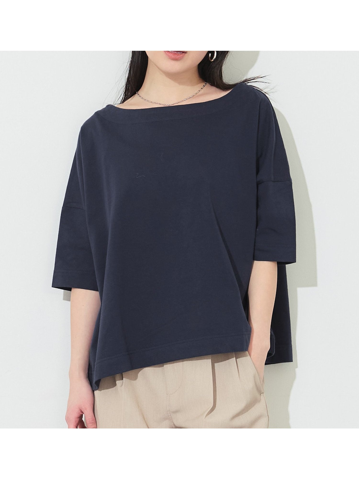 【コカ/COCA】のビッグシルエットTシャツ インテリア・キッズ・メンズ・レディースファッション・服の通販 founy(ファウニー) 　ファッション　Fashion　レディースファッション　Fashion for Women　トップス・カットソー　Cut & Sew Tops　シャツ・ブラウス・オフィスカジュアル　Elegant Blouses & Button-Ups　ロングTシャツ・Tシャツ　Longline T-Shirts & Tees　アクセサリー　Fashion Accessories　春　Spring　カットソー　Cut and Sewn Top　カーディガン　Cardigan, Knitwear　シンプル　Simple, Minimal　ジャケット　Jacket, Outerwear　デニム　Denim, Jeans Material　ビッグ　Big, Oversized　ベーシック　Basic, Essential　ポケット　Pocket, Pocket Detail　無地　Plain, Solid Color　リラックス　Relax, Relaxed Fit　レギンス　Leggings, Stretch Pants　S/S・春夏　SS, Spring/Summer, Warm Season　おすすめ　Recommended / Our Picks　夏　Summer　2026年　2026　2026春夏・S/S　Spring/Summer 2026 SS26　Navy|ID: prp329100004985476 ipo3291000000037345020