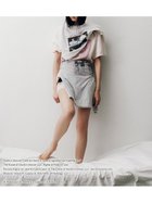 【リリーブラウン/Lily Brown】の【LILY BROWN×GOOD ROCK SPEED×LIFE PC】Beach Tシャツ 大人の最旬トレンドファッション＆コーディネート founy(ファウニー) ファッション Fashion レディースファッション Fashion for Women トップス・カットソー Cut & Sew Tops シャツ・ブラウス・オフィスカジュアル Elegant Blouses & Button-Ups ロングTシャツ・Tシャツ Longline T-Shirts & Tees ヴィンテージ Vintage Style グラフィック Graphic, Graphic Design 今季 This Season, Current Season スマート Smart, Elegant 雑誌 Magazine, Fashion Magazine バランス Balance, Style Balance ビビッド Vivid, Bright Tone モダン Modern, Contemporary モノトーン Monotone, Black and White レース Lace, Lace Fabric おすすめ Recommended / Our Picks 夏 Summer thumbnail LGRY[005]|ID: prp329100004985483 ipo3291000000037345055