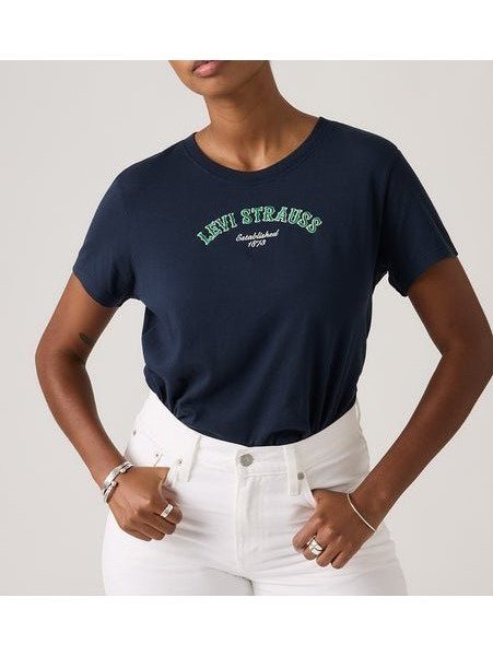【リーバイス/Levis】のグラフィックフェイバリットTシャツ 大人の最旬トレンドファッション＆コーディネート founy(ファウニー) 　ファッション　Fashion　レディースファッション　Fashion for Women　トップス・カットソー　Cut & Sew Tops　シャツ・ブラウス・オフィスカジュアル　Elegant Blouses & Button-Ups　ロングTシャツ・Tシャツ　Longline T-Shirts & Tees　おすすめ　Recommended / Our Picks　クラシック　Classic, Timeless Style　グラフィック　Graphic, Graphic Design　フィット　Fit, Slim Fit　 other-1|ID: prp329100004985521 ipo3291000000037345209