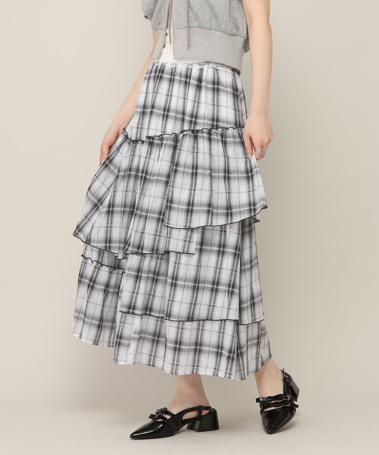 【ヘザー/Heather】のアソートボリュームフリルロングスカート インテリア・キッズ・メンズ・レディースファッション・服の通販 founy(ファウニー) 　ファッション　Fashion　レディースファッション　Fashion for Women　スカート　Skirts　ロングスカート　Long Skirts / Maxi & Midi Skirts　おすすめ　Recommended / Our Picks　コンパクト　Compact, Small Size　ティアード　Tiered, Tiered Style　トレンド　Trend, Trending Now　ロング　Long, Long-Length　無地　Plain, Solid Color　チェック|ID: prp329100004985589 ipo3291000000037345650