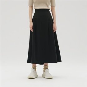 【ニューバランス/new balance】のMET24 Tuck Skirt 大人の最旬トレンドファッション＆コーディネート founy(ファウニー) ファッション Fashion レディースファッション Fashion for Women スカート Skirts ストレッチ Stretch, Stretchy Fabric スニーカー Sneakers, Trainers ドレープ Drape, Draping Fabric フレア Flare, Flared フロント Front, Front Design |ID:prp329100004985591