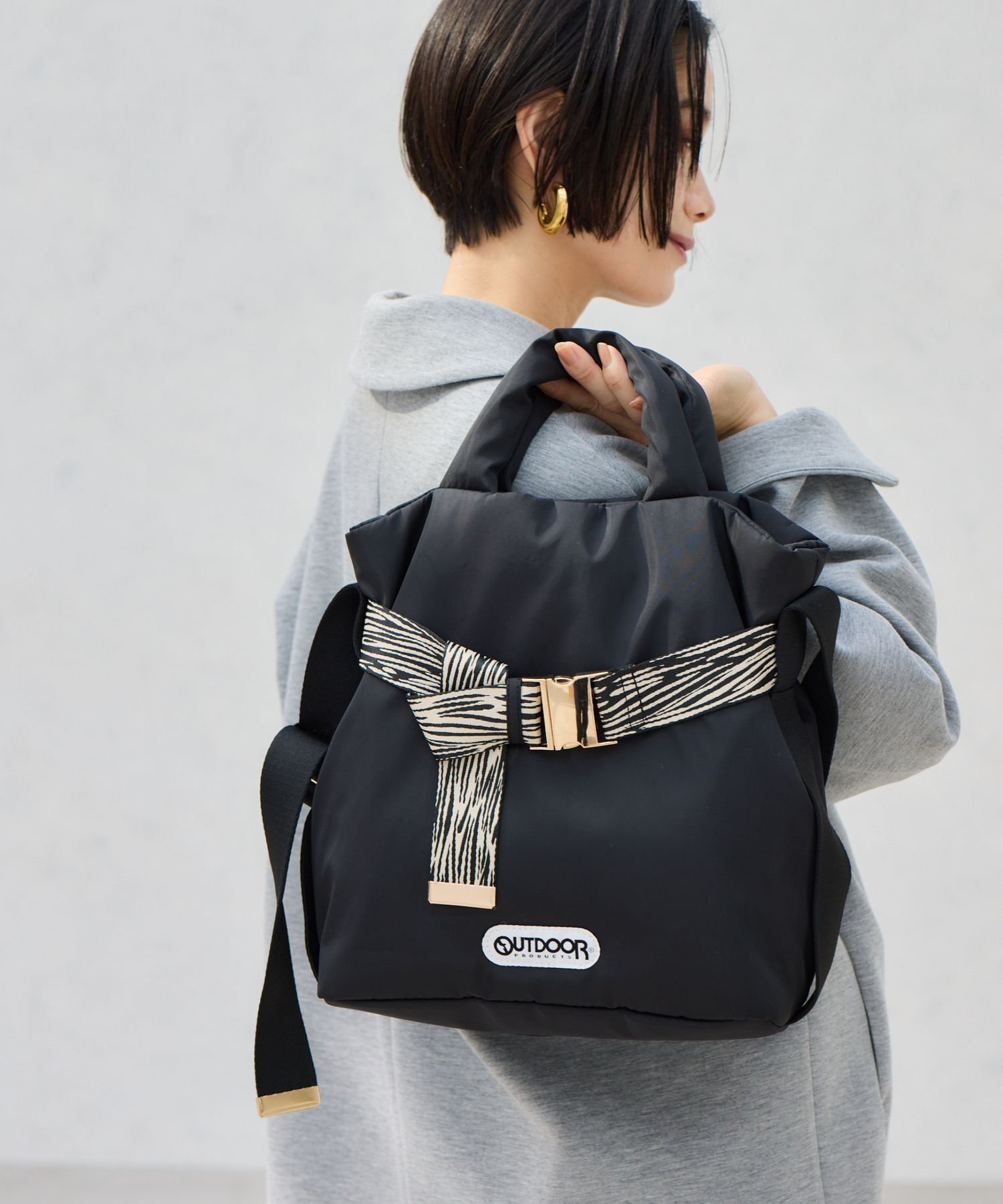 【バンヤードストーム/BARNYARDSTORM】のOUTDOORPRODUCTS / 中綿トート【WEB限定カラー】 インテリア・キッズ・メンズ・レディースファッション・服の通販 founy(ファウニー) 　ファッション　Fashion　レディースファッション　Fashion for Women　バッグ　Bags　アウトドア　Outdoor Clothing　巾着　Drawstring Bag, Kinchaku　ショルダー　Shoulder, Shoulder Strap　ジップ　Zip, Zipper　財布　Wallet, Purse　時計　Watch, Wristwatch　人気　Popular, Best Seller　ポケット　Pocket, Pocket Detail　別注　Limited Edition, Custom Order　ブラック×ゼブラ|ID: prp329100004985642 ipo3291000000037345920