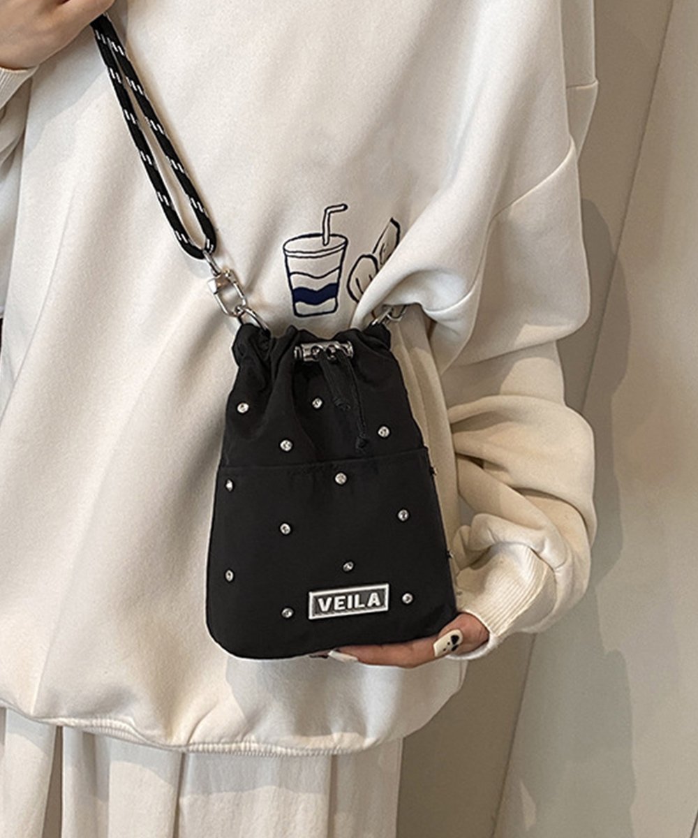 【ミニミニストア/miniministore】のパラコード巾着バッグミニショルダーバッグ インテリア・キッズ・メンズ・レディースファッション・服の通販 founy(ファウニー) 　ファッション　Fashion　レディースファッション　Fashion for Women　バッグ　Bags　イエロー　Yellow　ガーリー　Girly, Feminine Style　コンパクト　Compact, Small Size　巾着　Drawstring Bag, Kinchaku　軽量　Lightweight, Ultra Light　ショルダー　Shoulder, Shoulder Strap　財布　Wallet, Purse　デニム　Denim, Jeans Material　トレンド　Trend, Trending Now　フォルム　Silhouette, Form　ベビー　Baby, Babywear　ポケット　Pocket, Pocket Detail　旅行　Travel　ブラック|ID: prp329100004985643 ipo3291000000037345927