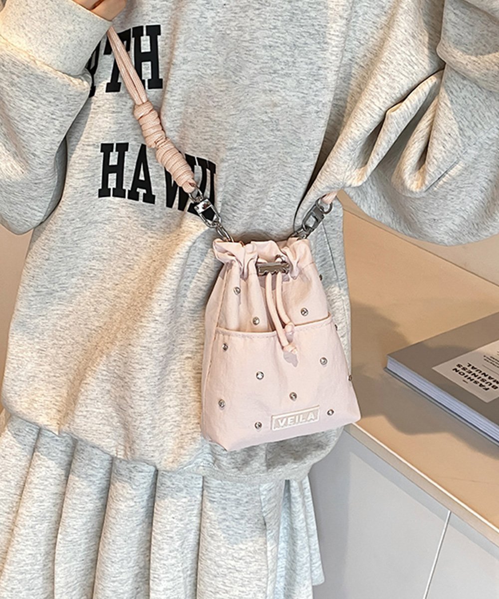 【ミニミニストア/miniministore】のパラコード巾着バッグミニショルダーバッグ インテリア・キッズ・メンズ・レディースファッション・服の通販 founy(ファウニー) 　ファッション　Fashion　レディースファッション　Fashion for Women　バッグ　Bags　イエロー　Yellow　ガーリー　Girly, Feminine Style　コンパクト　Compact, Small Size　巾着　Drawstring Bag, Kinchaku　軽量　Lightweight, Ultra Light　ショルダー　Shoulder, Shoulder Strap　財布　Wallet, Purse　デニム　Denim, Jeans Material　トレンド　Trend, Trending Now　フォルム　Silhouette, Form　ベビー　Baby, Babywear　ポケット　Pocket, Pocket Detail　旅行　Travel　ベビーピンク|ID: prp329100004985643 ipo3291000000037345928