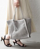 【シップス/SHIPS】のSHIPS any タッセル 透かし編み ペーパー トート バッグ 大人の最旬トレンドファッション＆コーディネート founy(ファウニー) ファッション Fashion レディースファッション Fashion for Women バッグ Bags アウトドア Outdoor Clothing 透かし Cut-Out, Lacework タッセル Tassel, Fringe ペーパー Paper, Kraft Paper メタリック Metallic, Shiny Finish ラベンダー Lavender リゾート Resort, Vacation Style おすすめ Recommended / Our Picks エレガント 上品 Elegant 2026年 2026 2026春夏・S/S Spring/Summer 2026 SS26 thumbnail ライトグレー|ID: prp329100004985656 ipo3291000000037346011