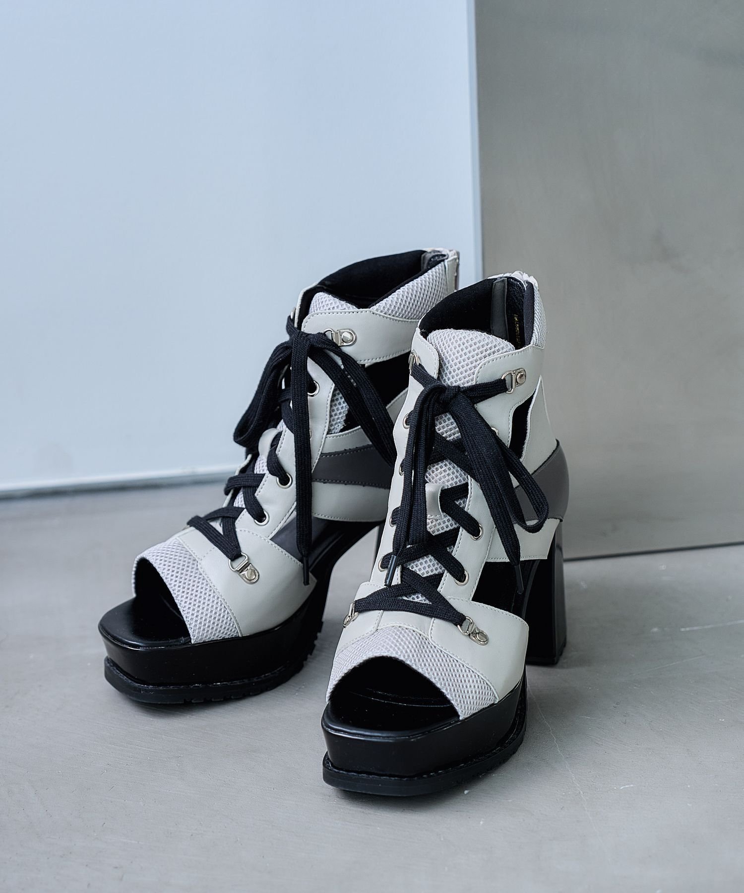 【ハレ/HARE】のスニーカーチャンキーブーサン インテリア・キッズ・メンズ・レディースファッション・服の通販 founy(ファウニー) 　ファッション　Fashion　レディースファッション　Fashion for Women　サンダル　Sandals, Summer Shoes　ジップ　Zip, Zipper　スニーカー　Sneakers, Trainers　ソックス　Socks, Hosiery　タイツ　Tights, Legwear　デニム　Denim, Jeans Material　レース　Lace, Lace Fabric　エレガント 上品　Elegant　夏　Summer　春　Spring　楽ちん　Easy Fit, Comfortable　秋　Autumn　アイボリー12|ID: prp329100004985666 ipo3291000000037346066