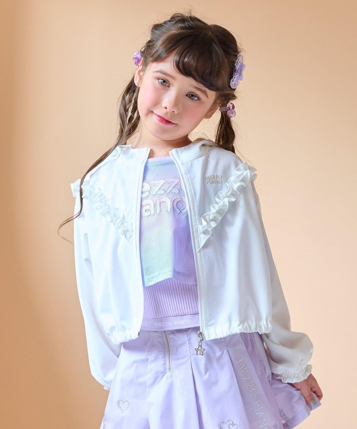 【ナルミヤ オンライン/NARUMIYA ONELINE / KIDS】のUVカット フリルブルゾン インテリア・キッズ・メンズ・レディースファッション・服の通販 founy(ファウニー) 　ファッション　Fashion　キッズファッション　Fashion for Kids　ガーリー　Girly, Feminine Style　スタンド　Stand Collar, Upright Stand　フリル　Frill, Ruffle　ブルゾン　Blouson, Bomber Jacket　ポケット　Pocket, Pocket Detail　吸水　Absorbent, Quick-Dry　オフ ホワイト|ID: prp329100004985773 ipo3291000000037346717