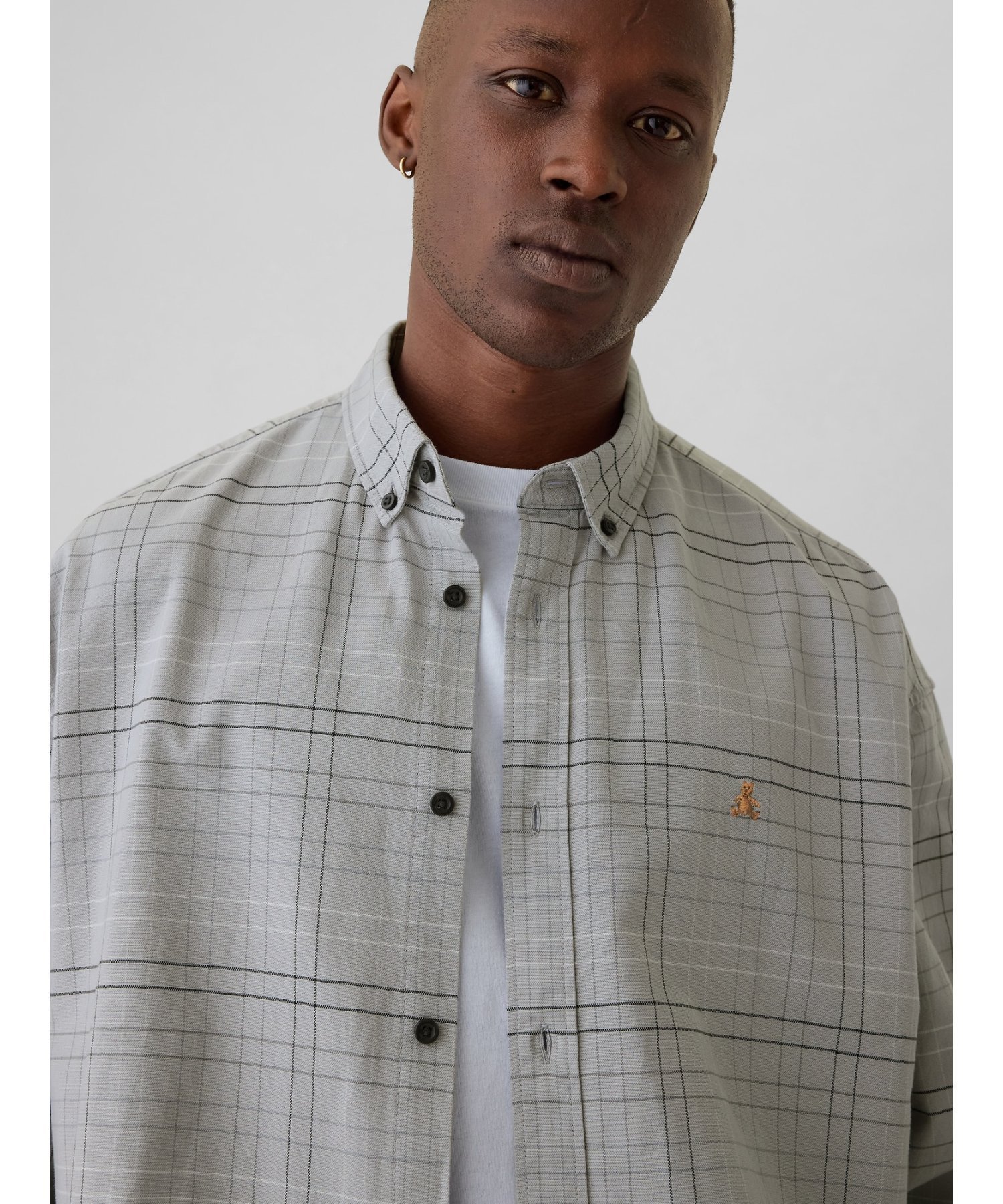【ギャップ/GAP】のブラナンベア オックスフォードシャツ(ユニセックス) インテリア・キッズ・メンズ・レディースファッション・服の通販 founy(ファウニー) 　ファッション　Fashion　レディースファッション　Fashion for Women　トップス・カットソー　Cut & Sew Tops　シャツ・ブラウス・オフィスカジュアル　Elegant Blouses & Button-Ups　オーガニック　Organic Cotton　ストレート　Straight, Straight Cut　長袖　Long Sleeve, Full Sleeve　フィット　Fit, Slim Fit　フロント　Front, Front Design　リラックス　Relax, Relaxed Fit　TONAL_GREY_PLAID|ID: prp329100004986064 ipo3291000000037348227