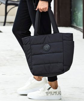 【シフォン/SHIFFON / MEN】の1PIU1UGUALE3 RELAX/サークルロゴトートバッグ 大人の最旬トレンドファッション＆コーディネート founy(ファウニー) ファッション Fashion メンズファッション Fashion for Men バッグ Bags トートバッグ / 通勤・大容量バッグ Tote Bags キルティング Quilted, Quilting スマート Smart, Elegant ポケット Pocket, Pocket Detail ラップ Wrap, Wrap Design リラックス Relax, Relaxed Fit ビジネス 仕事 通勤 Business / Work / Commuting |ID:prp329100004986097