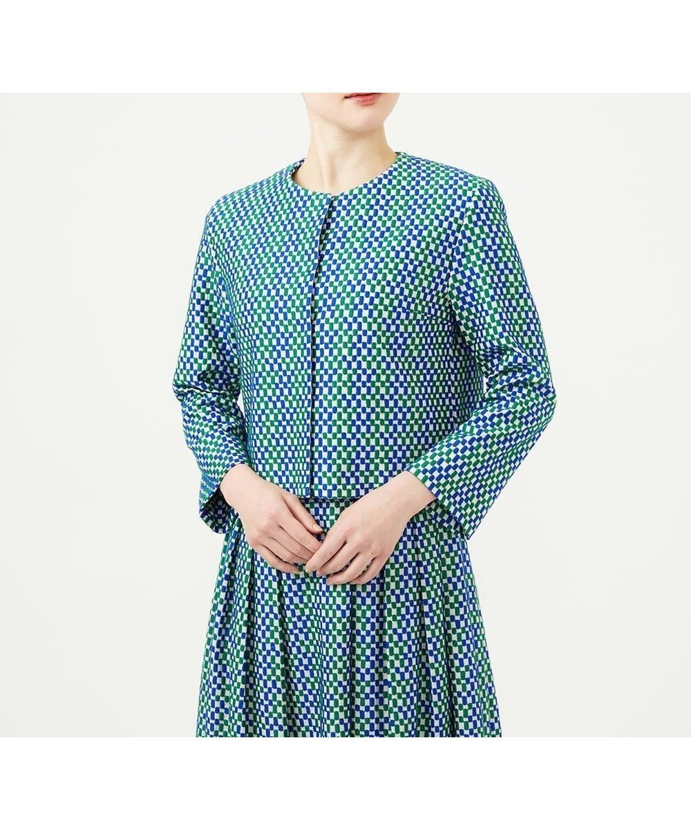 【シビラ/SYBILLA】のスクエアドット刺繍ジャケット インテリア・キッズ・メンズ・レディースファッション・服の通販 founy(ファウニー) 　ファッション　Fashion　レディースファッション　Fashion for Women　アウター　Coat / Outerwear Collection　レディースジャケット・軽アウター　Jackets　おすすめ　Recommended / Our Picks　オレンジ　Orange　コンパクト　Compact, Small Size　ショート　Short, Short Length　ジャケット　Jacket, Outerwear　ジョーゼット　Georgette, Semi-Sheer Fabric　スクエア　Square, Square Shape　セットアップ　Set-Up, Coordinated Outfit　ドット　Polka Dot, Dot Pattern　ドレス　Dress, One-Piece　バランス　Balance, Style Balance　冬　Winter / This Winter　夏　Summer　春　Spring　秋　Autumn　ブルー系|ID: prp329100004986191 ipo3291000000037348915