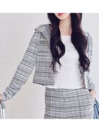 【セルフォード/CELFORD】の【UVカット】カットツイードパーカー 大人の最旬トレンドファッション＆コーディネート founy(ファウニー) ファッション Fashion レディースファッション Fashion for Women トップス・カットソー Cut & Sew Tops レディースパーカー・カジュアルフーディー Casual Hoodies & Sweatshirts おすすめ Recommended / Our Picks ウェーブ Wavy Pattern ジャケット Jacket, Outerwear ストレッチ Stretch, Stretchy Fabric ストレート Straight, Straight Cut スマート Smart, Elegant セットアップ Set-Up, Coordinated Outfit ツイード Twill, Twill Weave パーカー Hoodie, Parka ブラウジング Blouson Silhouette, Cinched Waist ブレード Braid, Decorative Trim ポケット Pocket, Pocket Detail メタル Metal, Metal Parts ルーズ Loose, Oversized thumbnail MIX[930]|ID: prp329100004986203 ipo3291000000037348958