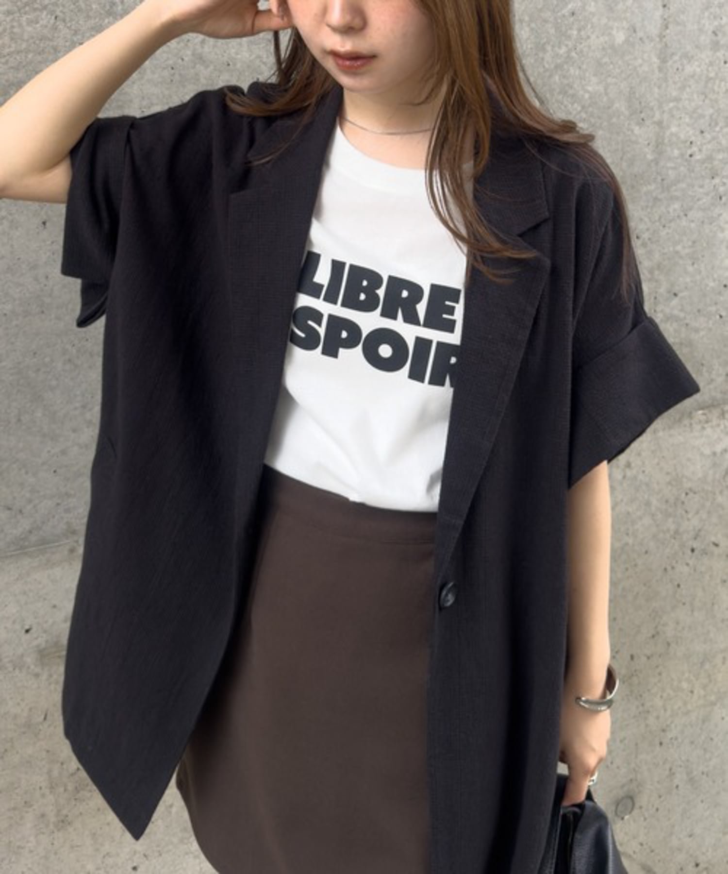 【ラナン/Ranan】のRanan/クレープジャカードハーフスリーブジャケット インテリア・キッズ・メンズ・レディースファッション・服の通販 founy(ファウニー) 　ファッション　Fashion　レディースファッション　Fashion for Women　アウター　Coat / Outerwear Collection　レディースジャケット・軽アウター　Jackets　シンプル　Simple, Minimal　ジャケット　Jacket, Outerwear　デニム　Denim, Jeans Material　トレンド　Trend, Trending Now　ポケット　Pocket, Pocket Detail　エレガント 上品　Elegant　半袖　Short Sleeve, Half Sleeve　BL|ID: prp329100004986278 ipo3291000000037349480