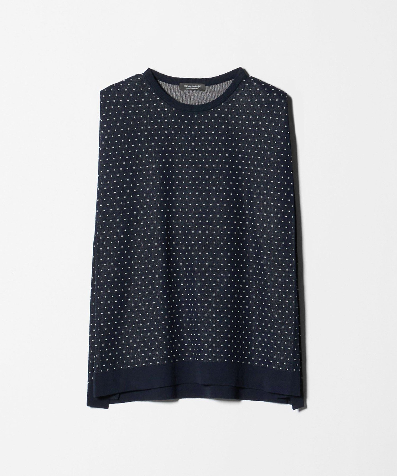 【ユナイテッドアローズ/UNITED ARROWS】のハイツイスト ノースリーブニット -ウォッシャブル- A DAY IN THE LIFE インテリア・キッズ・メンズ・レディースファッション・服の通販 founy(ファウニー) 　ファッション　Fashion　レディースファッション　Fashion for Women　トップス・カットソー　Cut & Sew Tops　ニット　Knit Tops & Sweaters　キャミソール&ノースリーブ　Camisoles & Sleeveless Tops　ウォッシャブル　Machine Washable　サマー　Summer, Summer Style　スリット　Slit, Slit Detail　ツイスト　Tweed, Tweed Fabric　トレンド　Trend, Trending Now　ドット　Polka Dot, Dot Pattern　ノースリーブ　Sleeveless, No-Sleeve　バランス　Balance, Style Balance　ワイド　Wide, Wide Fit　アウトレット　Outlet / Clearance　おすすめ　Recommended / Our Picks　夏　Summer　ビジネス 仕事 通勤　Business / Work / Commuting　その他2|ID: prp329100004986313 ipo3291000000037349658