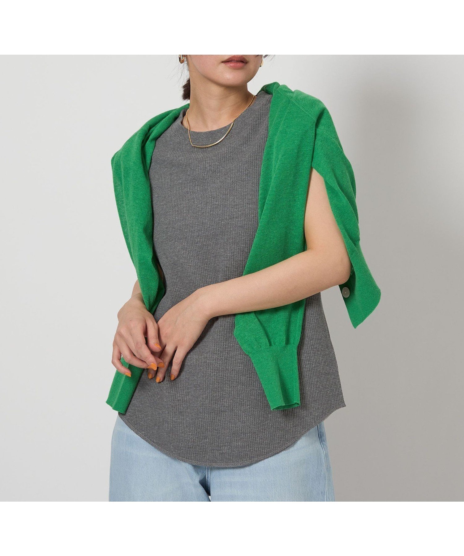 【ユナイテッドアローズ/UNITED ARROWS】のat ease ワッフル ノースリーブ Tシャツ インテリア・キッズ・メンズ・レディースファッション・服の通販 founy(ファウニー) 　ファッション　Fashion　レディースファッション　Fashion for Women　トップス・カットソー　Cut & Sew Tops　キャミソール&ノースリーブ　Camisoles & Sleeveless Tops　シャツ・ブラウス・オフィスカジュアル　Elegant Blouses & Button-Ups　ロングTシャツ・Tシャツ　Longline T-Shirts & Tees　インナー　Innerwear　春　Spring　コンパクト　Compact, Small Size　サロペット　Overalls, Salopette　スリット　Slit, Slit Detail　スリーブ　Sleeve, Long Sleeve / Short Sleeve　定番　Standard, Basic Item　ノースリーブ　Sleeveless, No-Sleeve　フレンチ　French, French Style　ベーシック　Basic, Essential　ボーダー　Border, Stripe　ワッフル　Waffle, Waffle Knit　アウトレット　Outlet / Clearance　おすすめ　Recommended / Our Picks　夏　Summer　ビジネス 仕事 通勤　Business / Work / Commuting　DK.GRAY|ID: prp329100004986319 ipo3291000000037349684