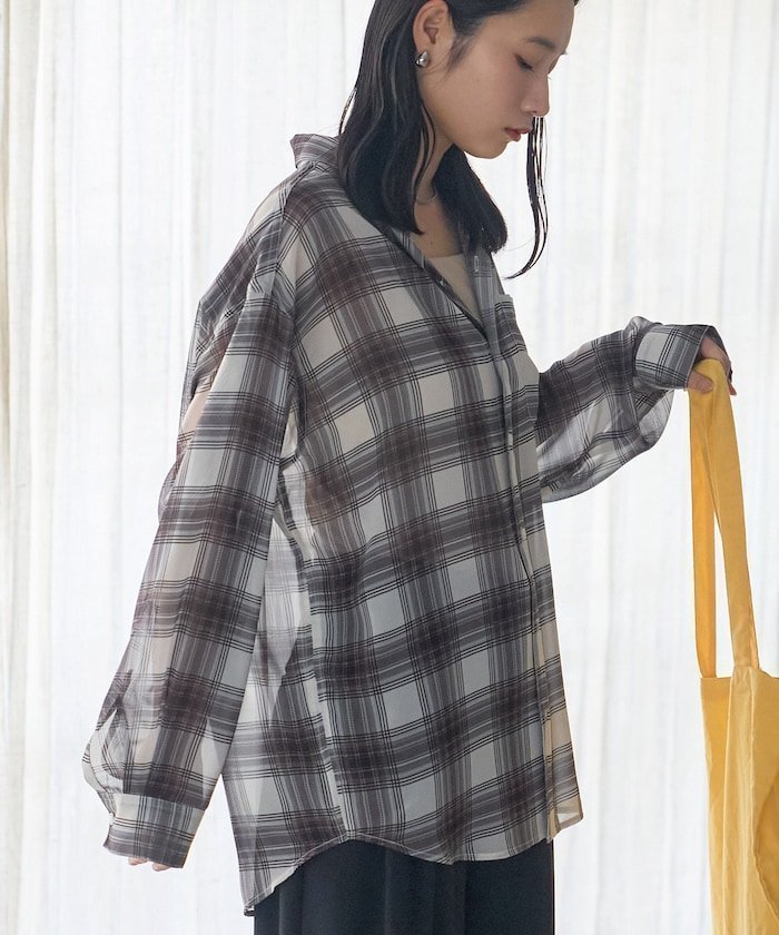 【フリークスストア/FREAK'S STORE】のオンブレ シアー チェックシャツ インテリア・キッズ・メンズ・レディースファッション・服の通販 founy(ファウニー) 　ファッション　Fashion　レディースファッション　Fashion for Women　トップス・カットソー　Cut & Sew Tops　シャツ・ブラウス・オフィスカジュアル　Elegant Blouses & Button-Ups　2026年　2026　2026春夏・S/S　Spring/Summer 2026 SS26　とろみ　Fluid, Flowy Fabric　シアー　Sheer, See-Through　チェック　Check, Plaid, Tartan　トレンド　Trend, Trending Now　夏　Summer　S/S・春夏　SS, Spring/Summer, Warm Season　ベージュ|ID: prp329100004986330 ipo3291000000037349736